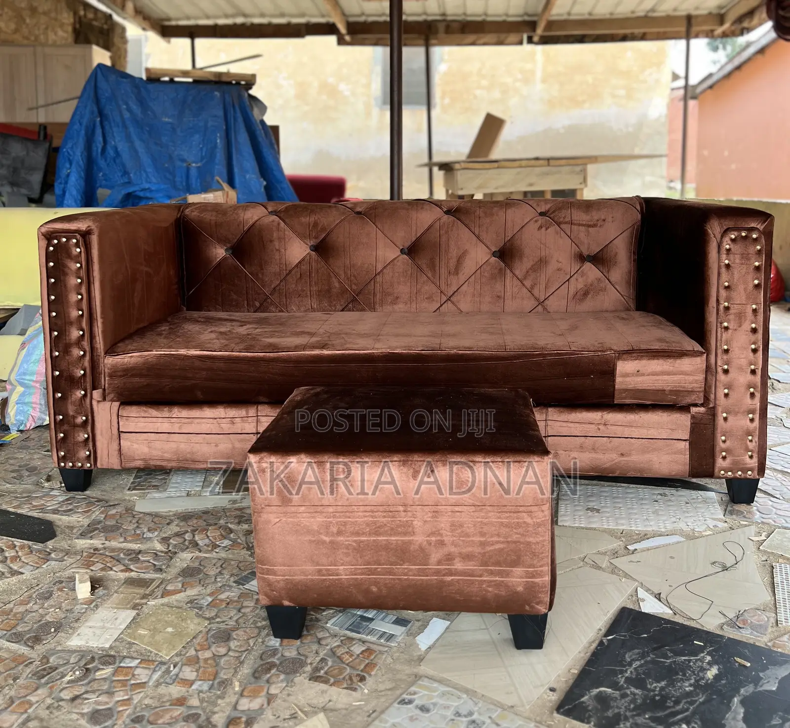 3in1 Sofa With Small Table