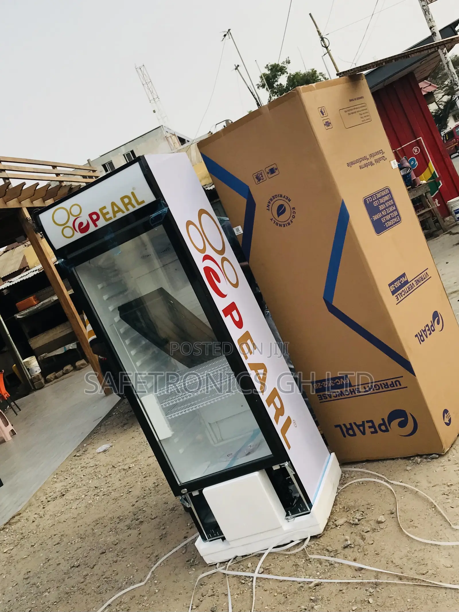 Quality White Pearl Display 300 Liters Singledoor PVC-325