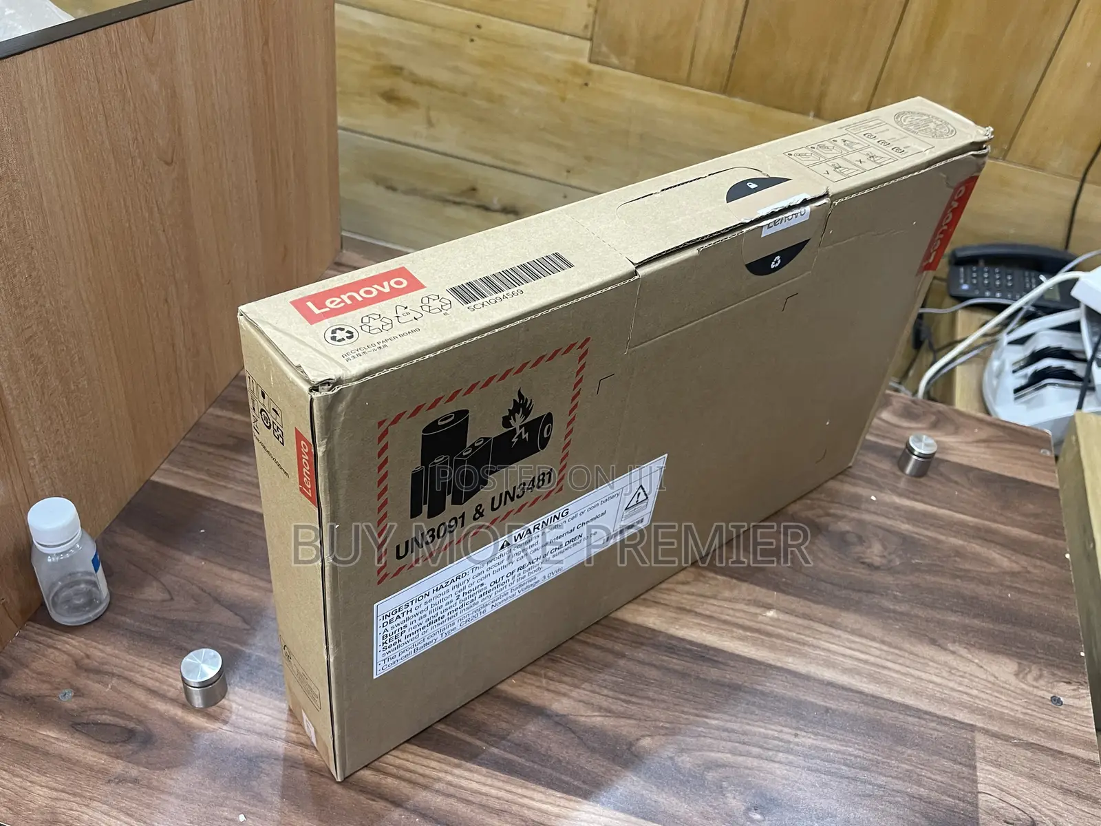 New Laptop Lenovo LOQ 15ARP9 16GB Intel Core i7 SSD 512GB