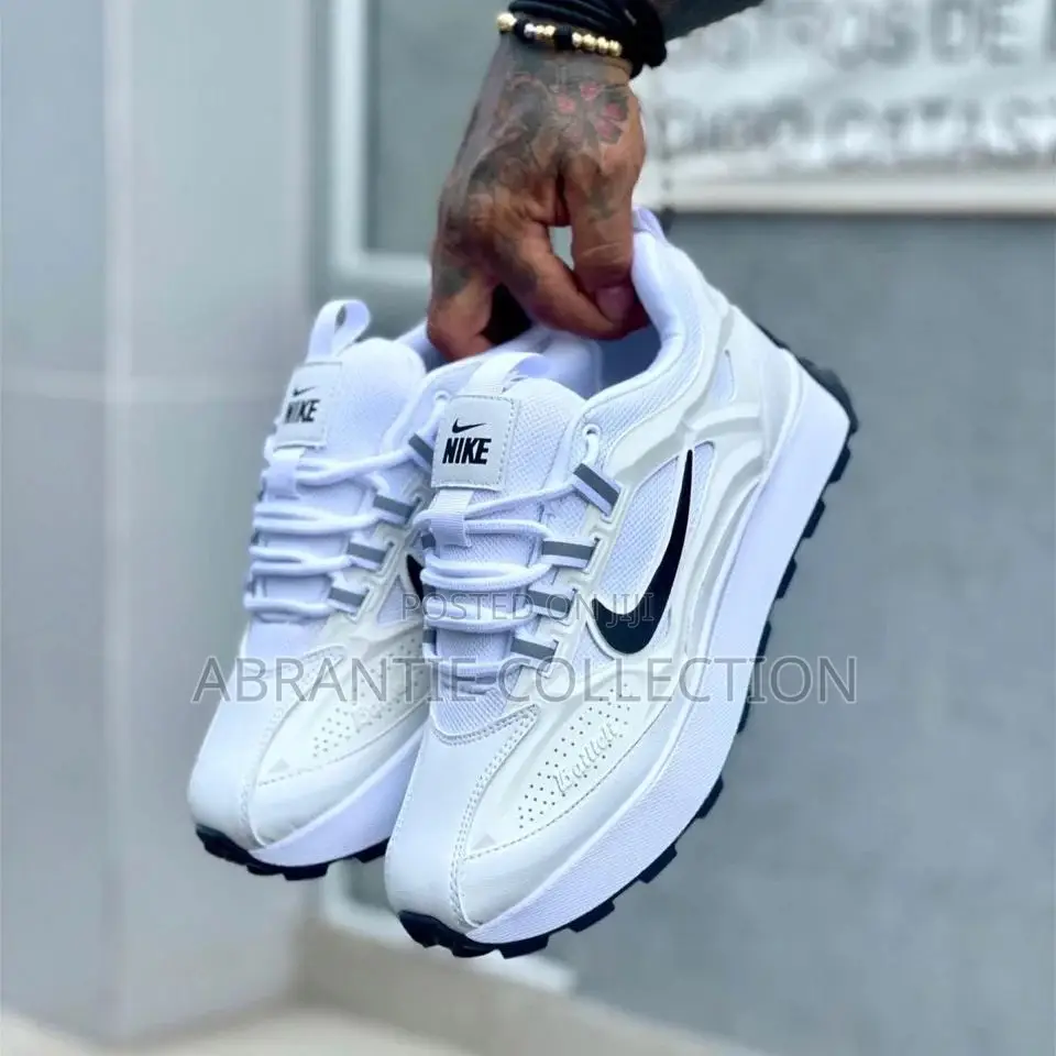 Nike Bailleli Unisex White/Black