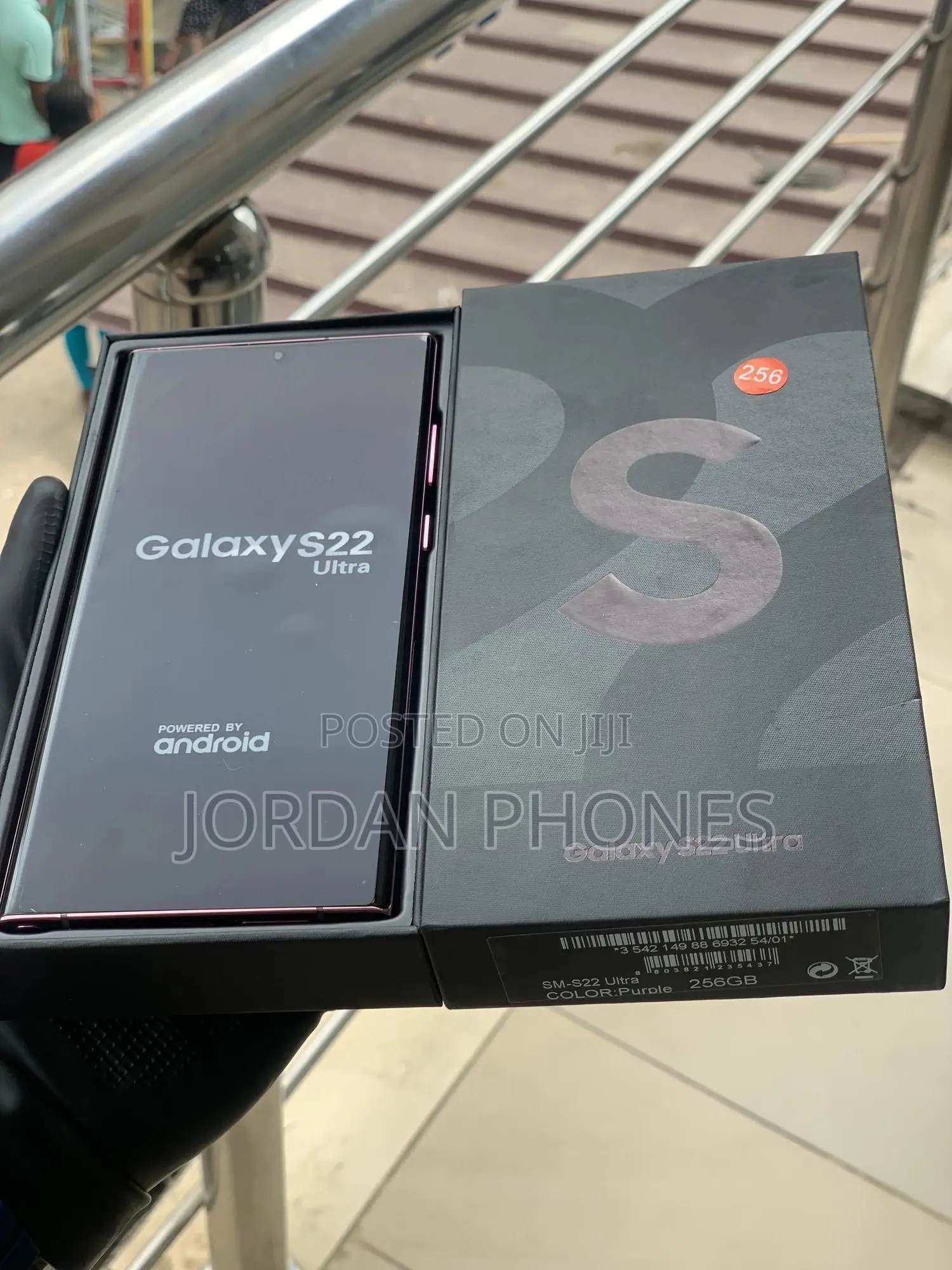New Samsung Galaxy S22 Ultra 5G 256 GB Purple