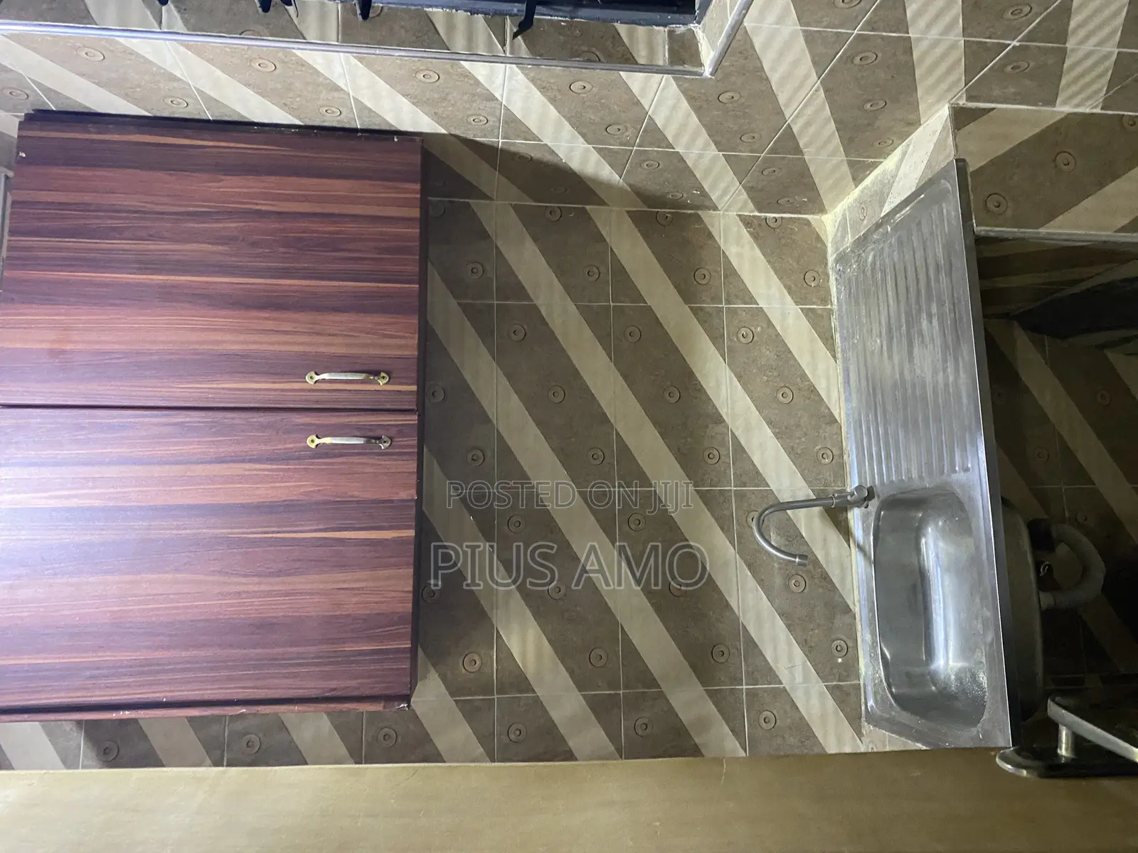 1bdrm Apartment in Teshie Bushroad for rent