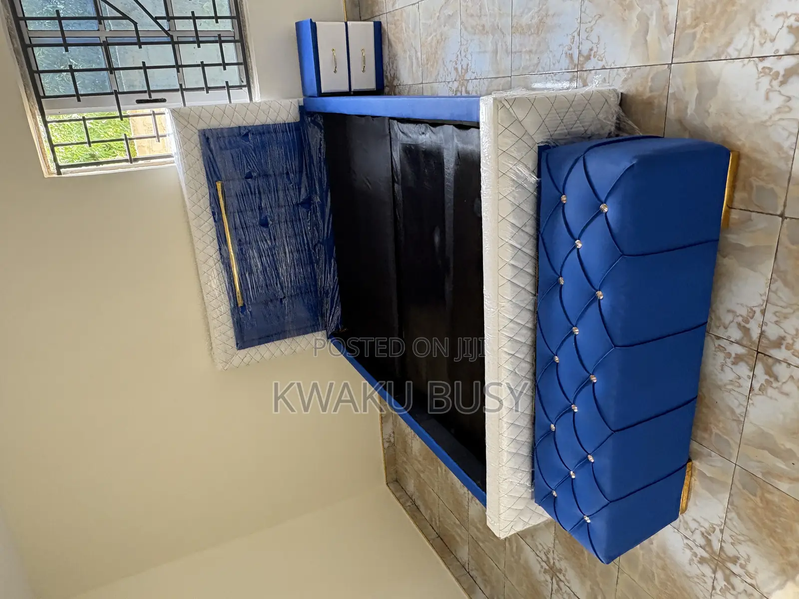 Double Bed