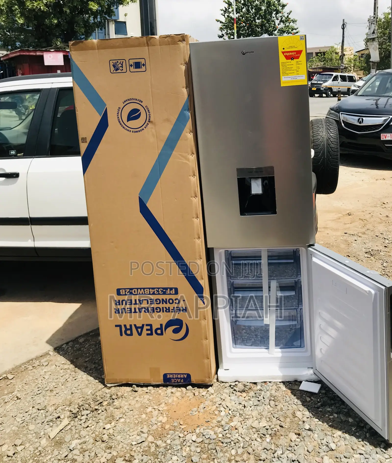 Authentic Pearl Pf-334bwd-2b 251l Bottom Freezer Fridge.