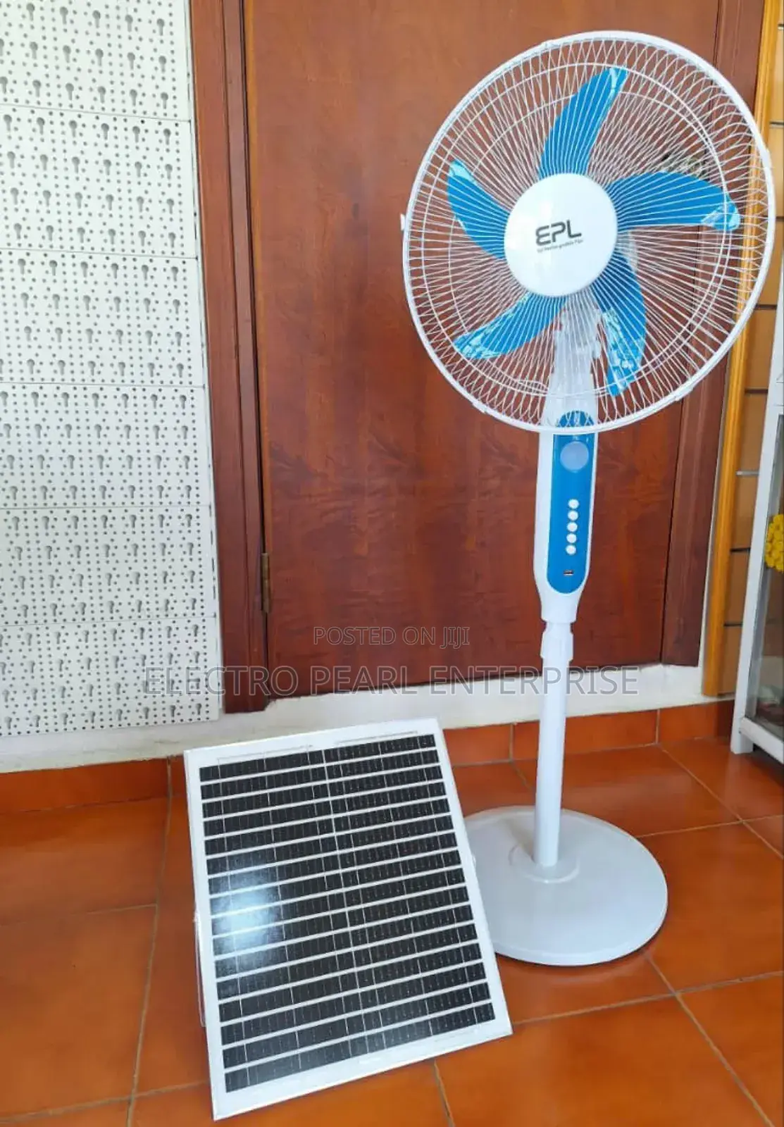 Epl 12 Hours Solar Rechargeable Fan