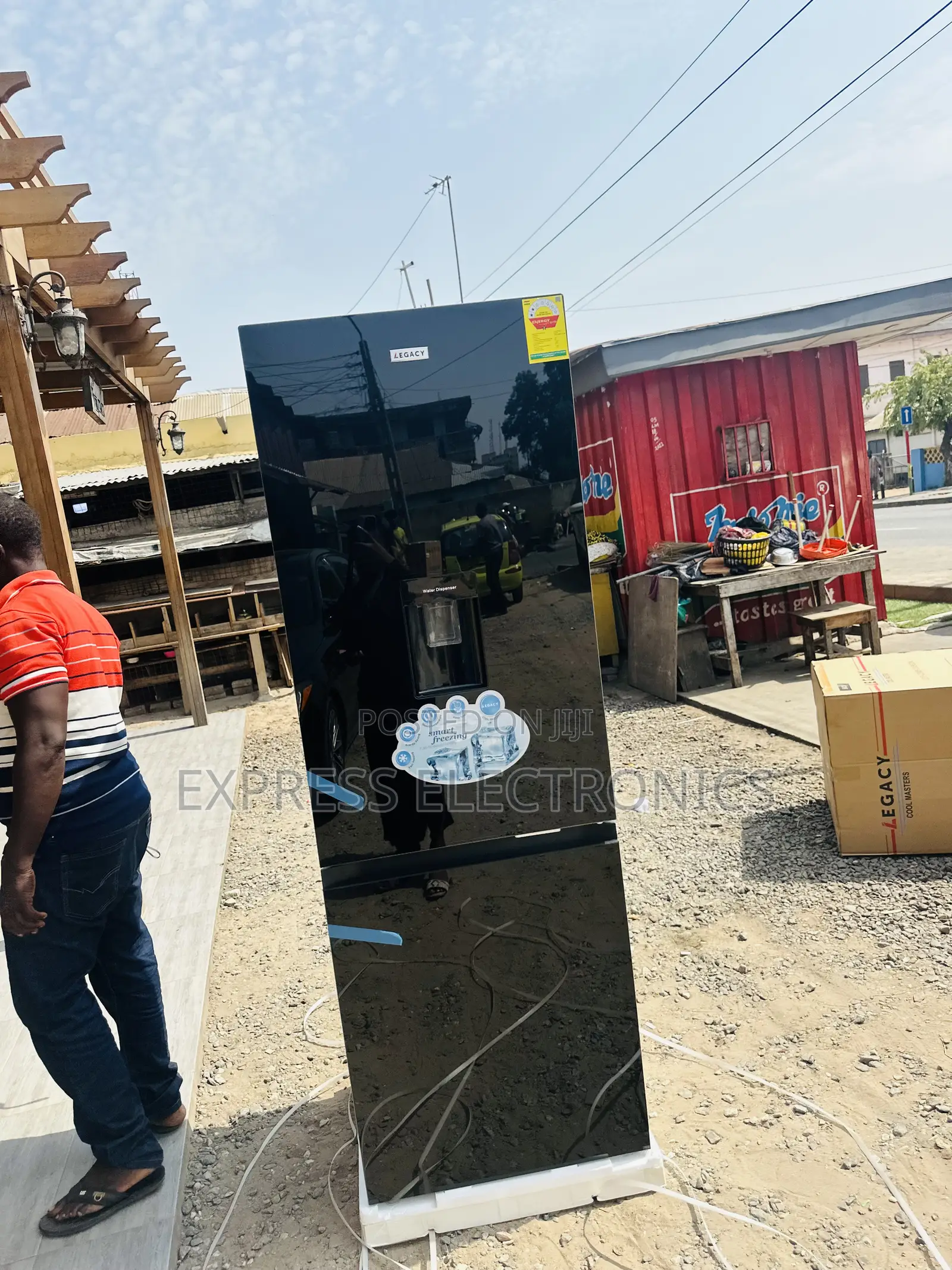 Legacy 309l Combi 311bgdn).Fridge