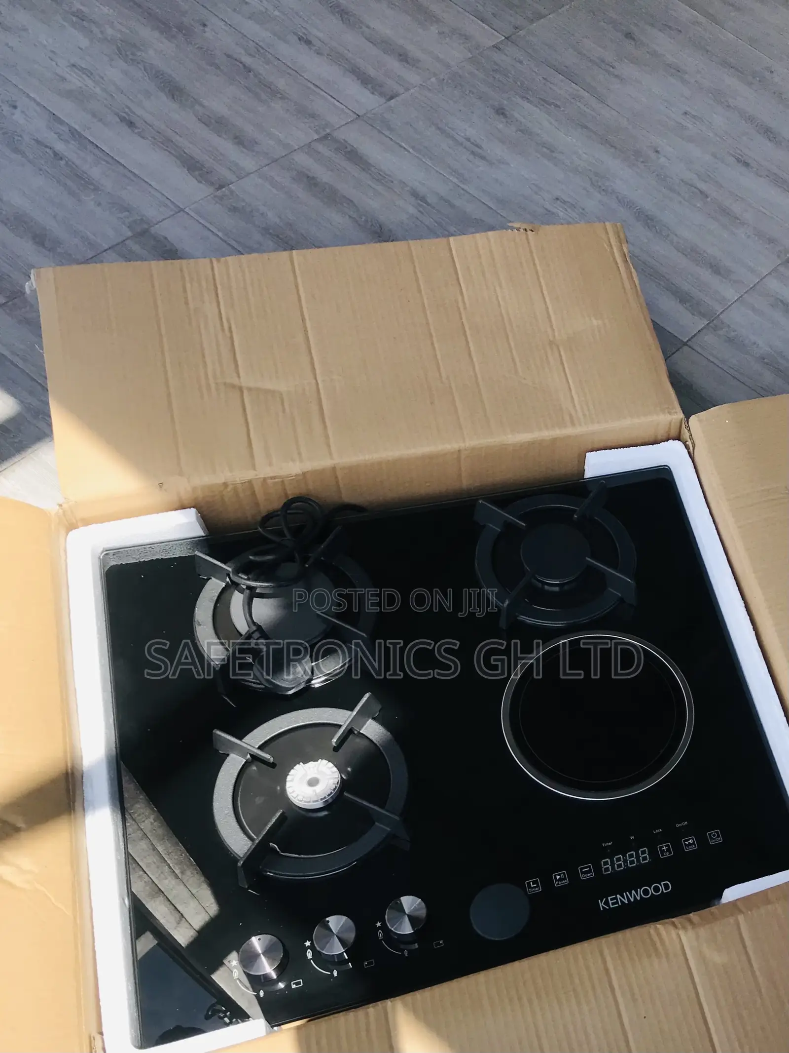 Neatly Boxed 3 Gas 1 Electric Hobs Glass Kenwood 60cm