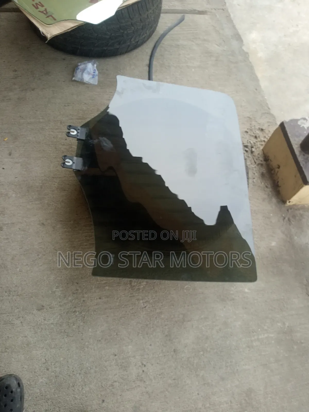 Dodge Ram 2020 Back Door Glass Tinted