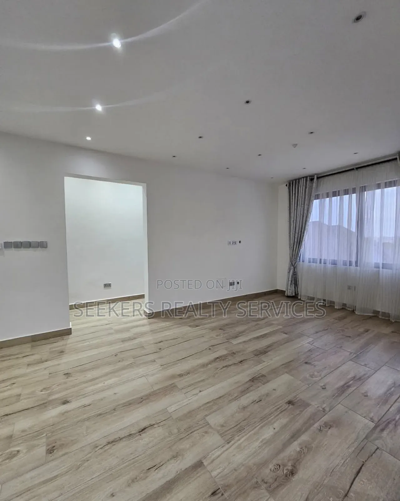 4bdrm House in Seekers Realty, Adenta for sale
