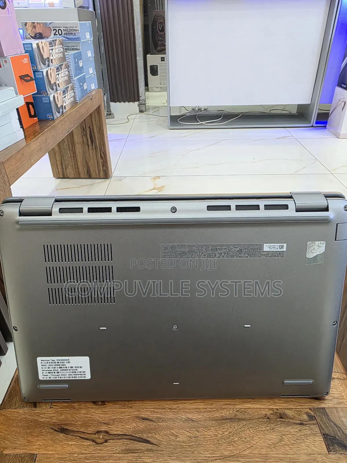New Laptop Dell Latitude 3490 16GB Intel Core Ultra 7 SSD 512GB