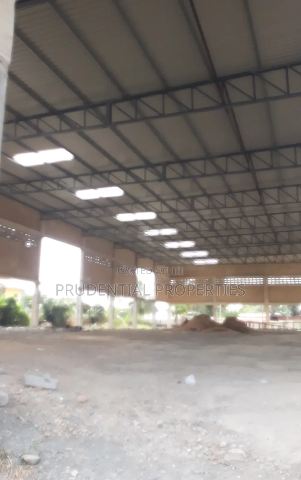 Warehouse for Rent at Tesano