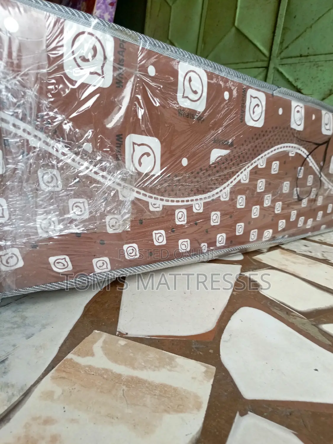Double Size Mattresses( High Density Free Pillows )