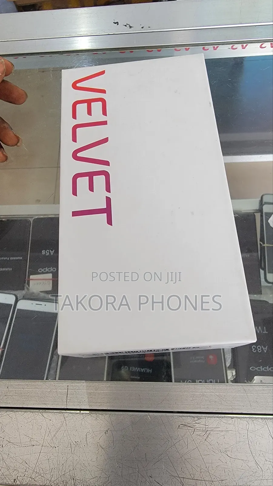 New LG Velvet 128 GB Silver