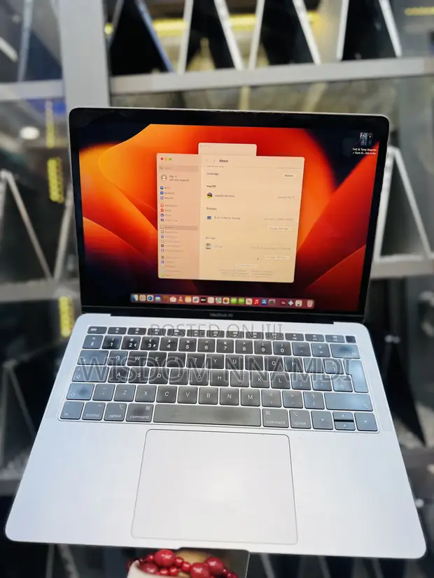Laptop Apple MacBook Air 2018 16GB Intel Core i5 SSD 256GB Laptop Apple MacBook Air 2018 16GB Intel Core i5 SSD 256GB