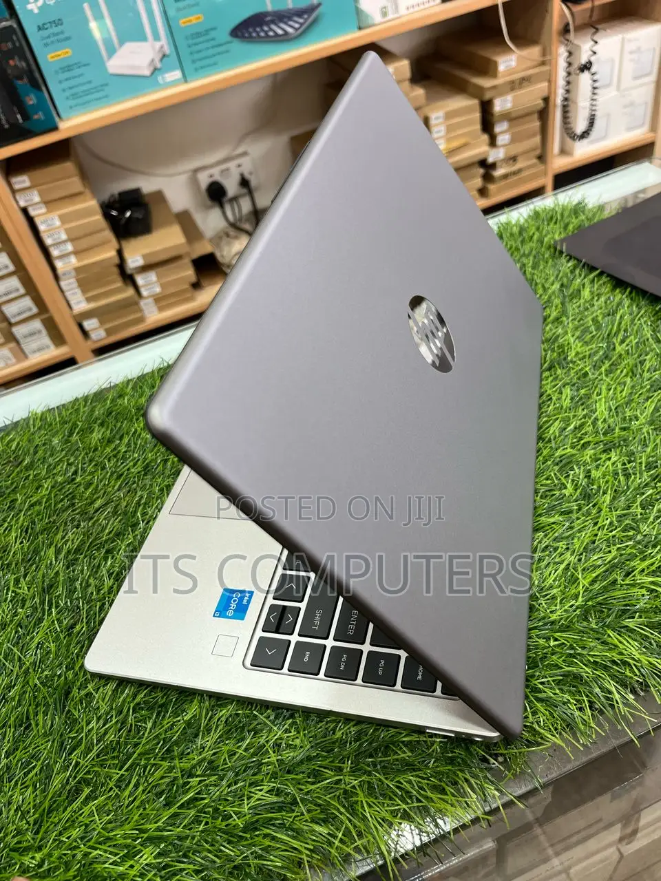 New Laptop HP 8GB Intel Core I3 SSD 512GB