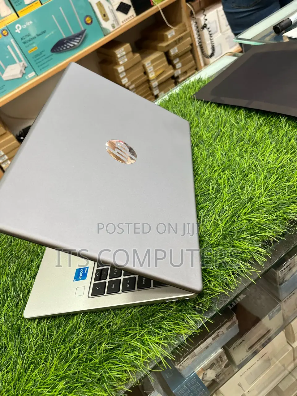 New Laptop HP 8GB Intel Core I3 SSD 512GB