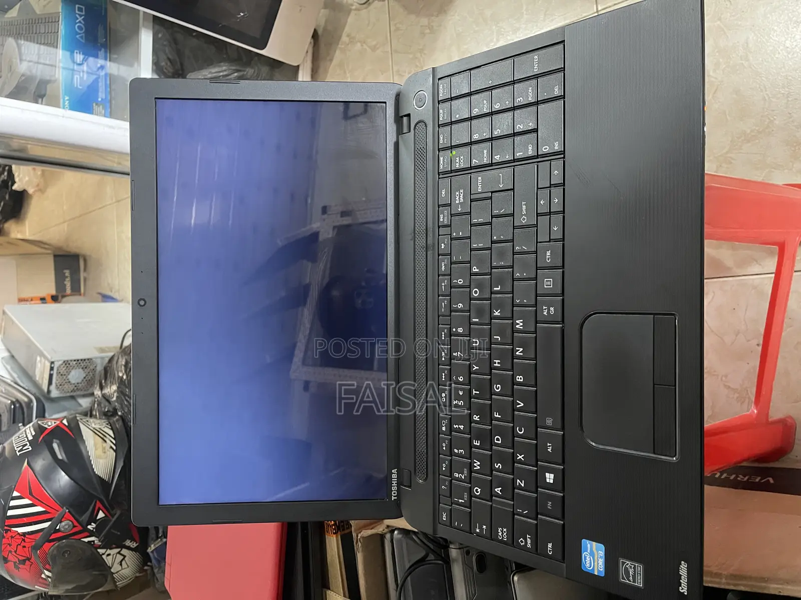 Laptop Toshiba Satellite C50A 4GB Intel Core I3 HDD 500GB