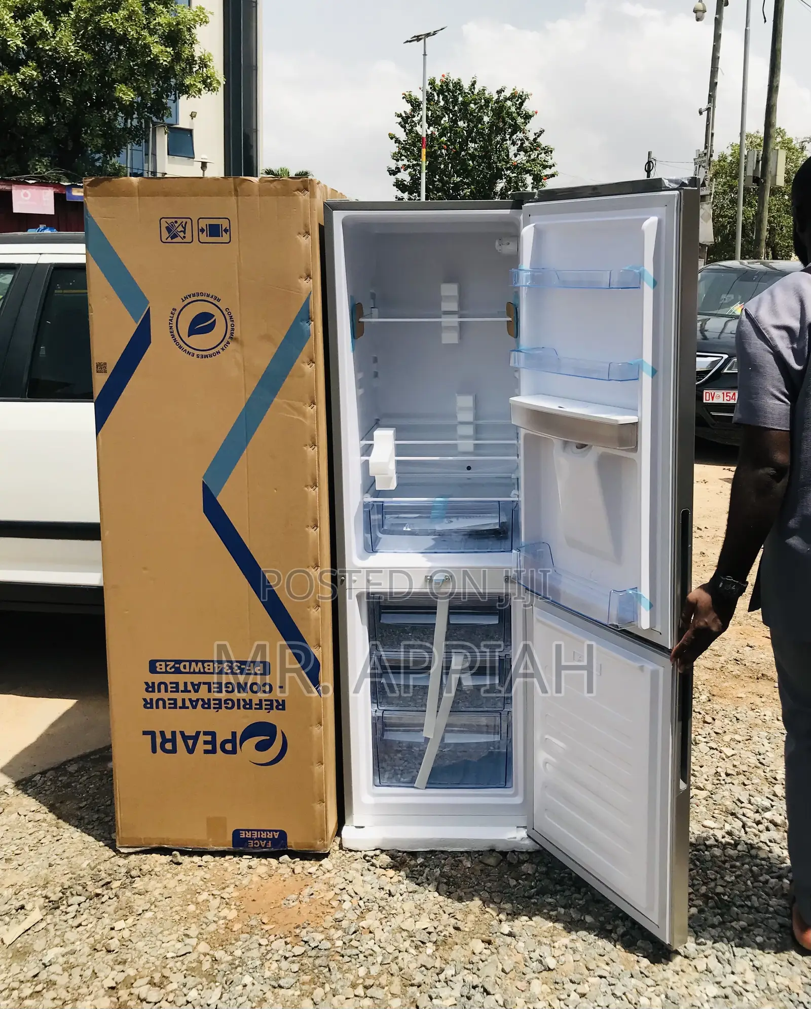 Affordable Pearl Pf-334bwd-2b 251l Fridge + Water Dispenser