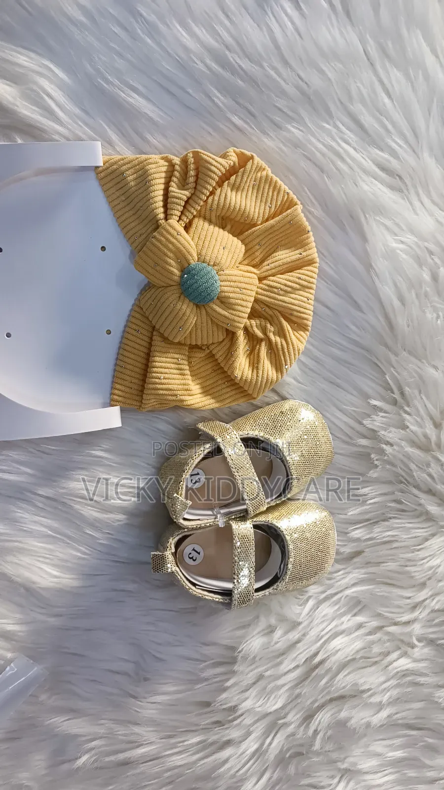 Baby Shoe for Girls With Scarf