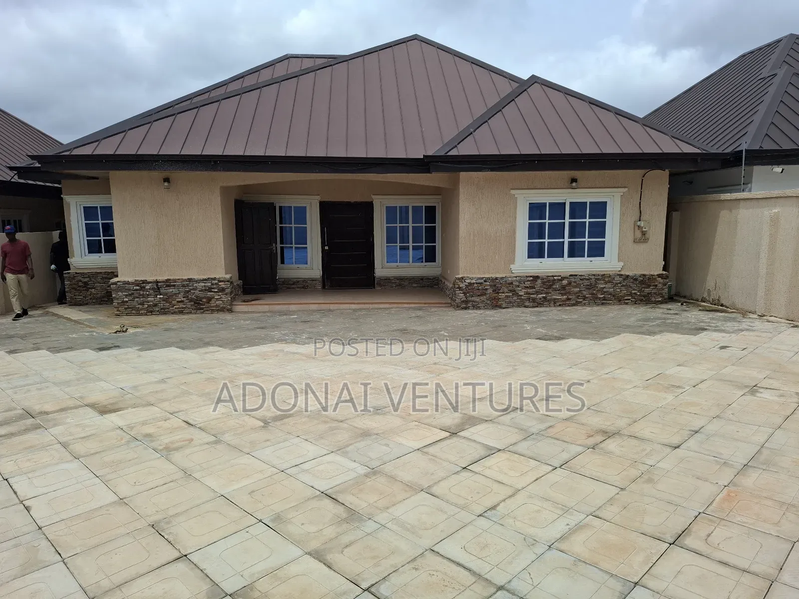 2bdrm House in Sokoban Ampabame, Kumasi Metropolitan for sale