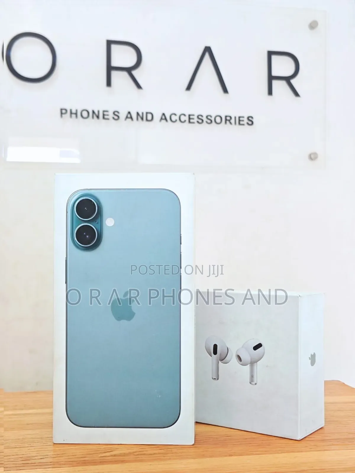New Apple iPhone 16 Plus 128 GB Blue