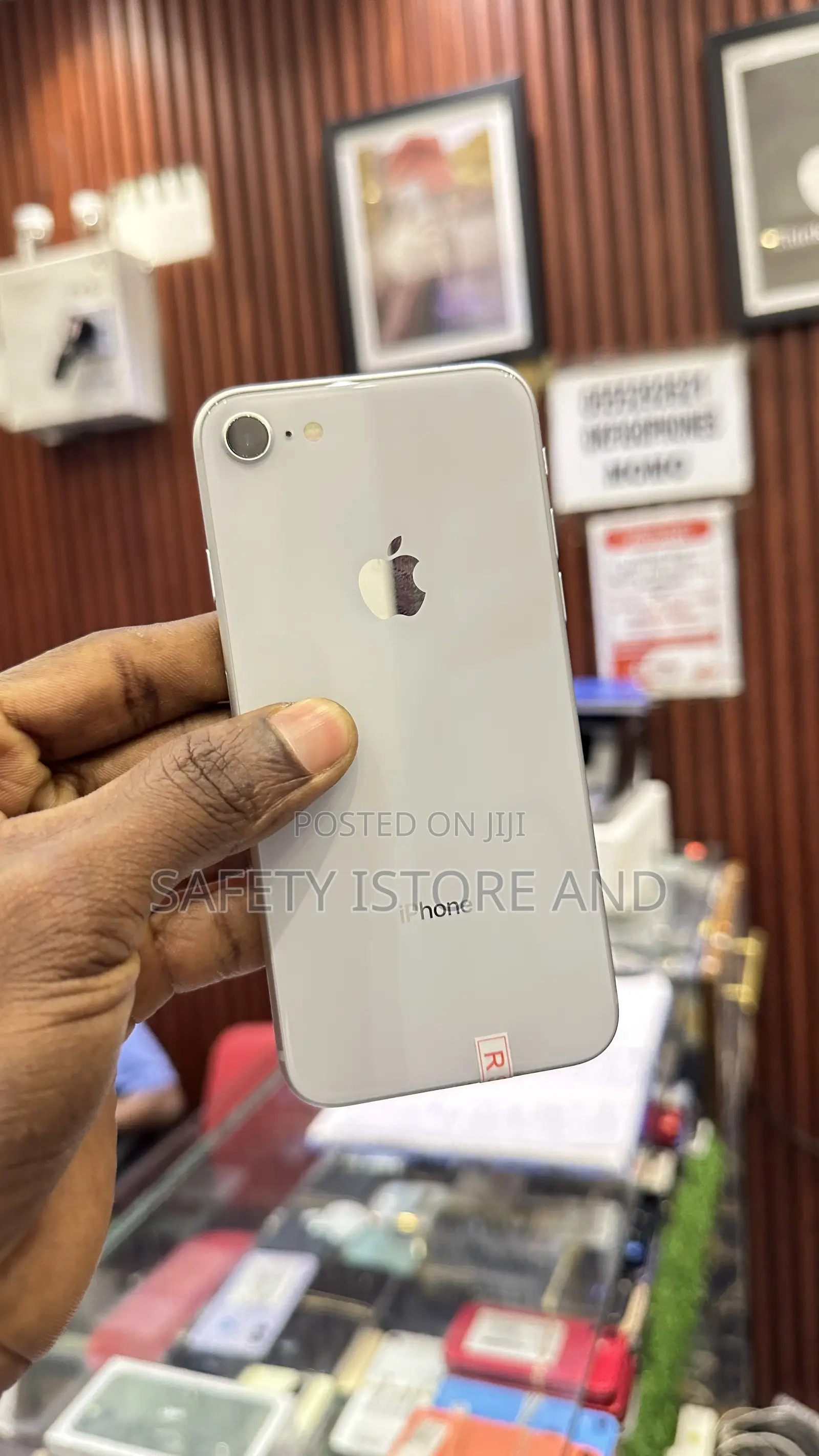 New Apple iPhone 8 64 GB