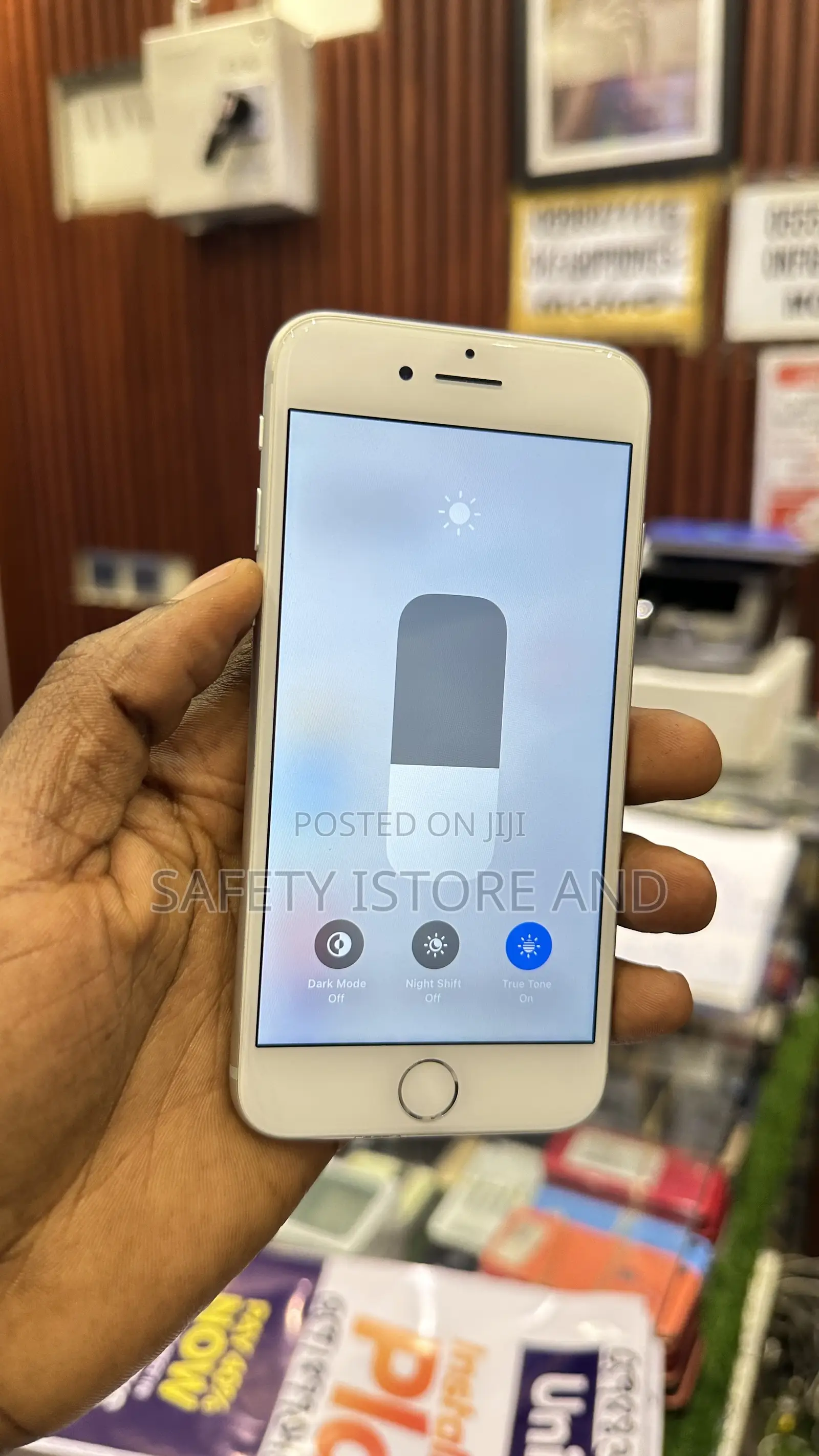 New Apple iPhone 8 64 GB