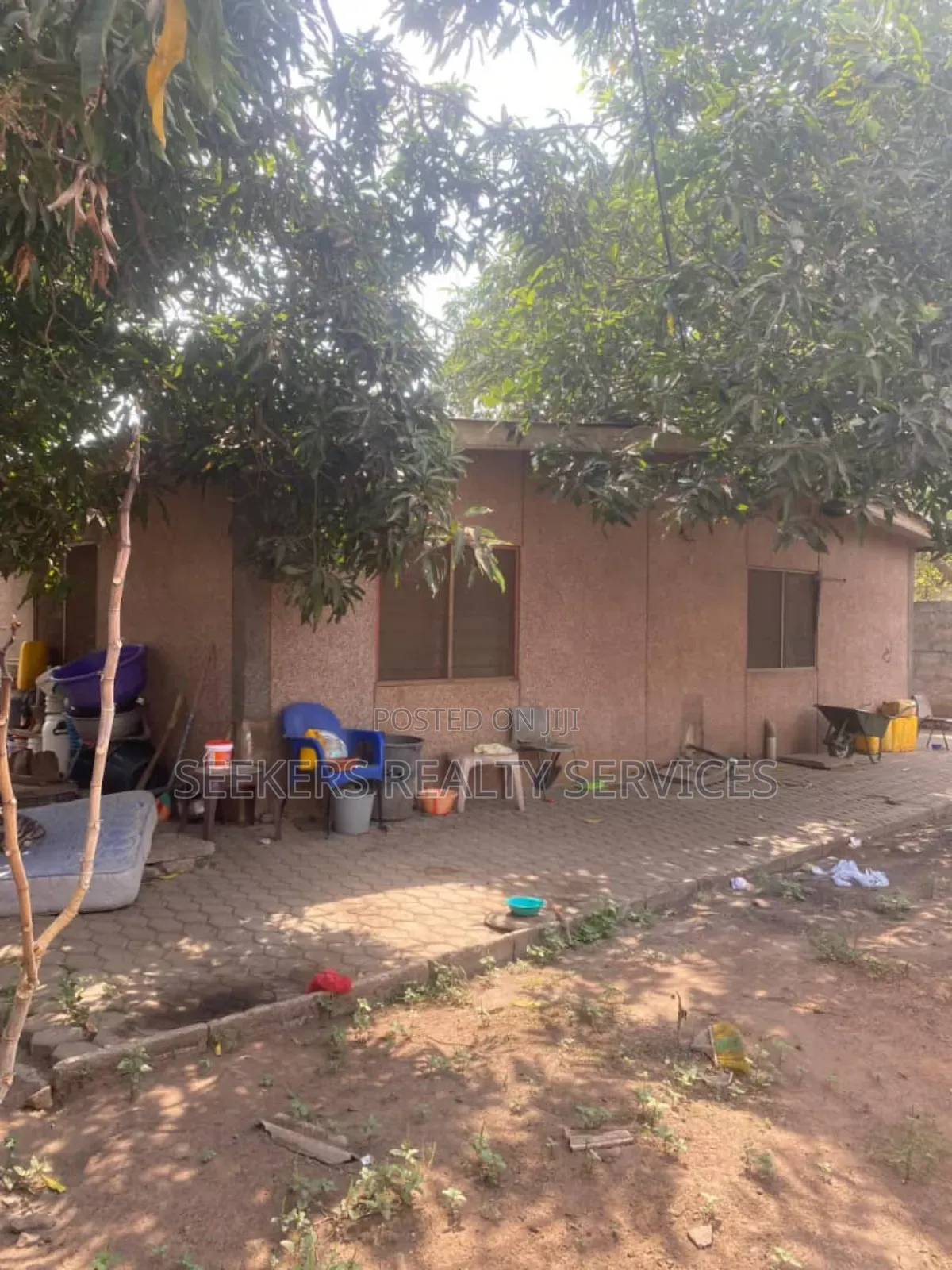4bdrm House in Seekers Realty, Teshie for sale