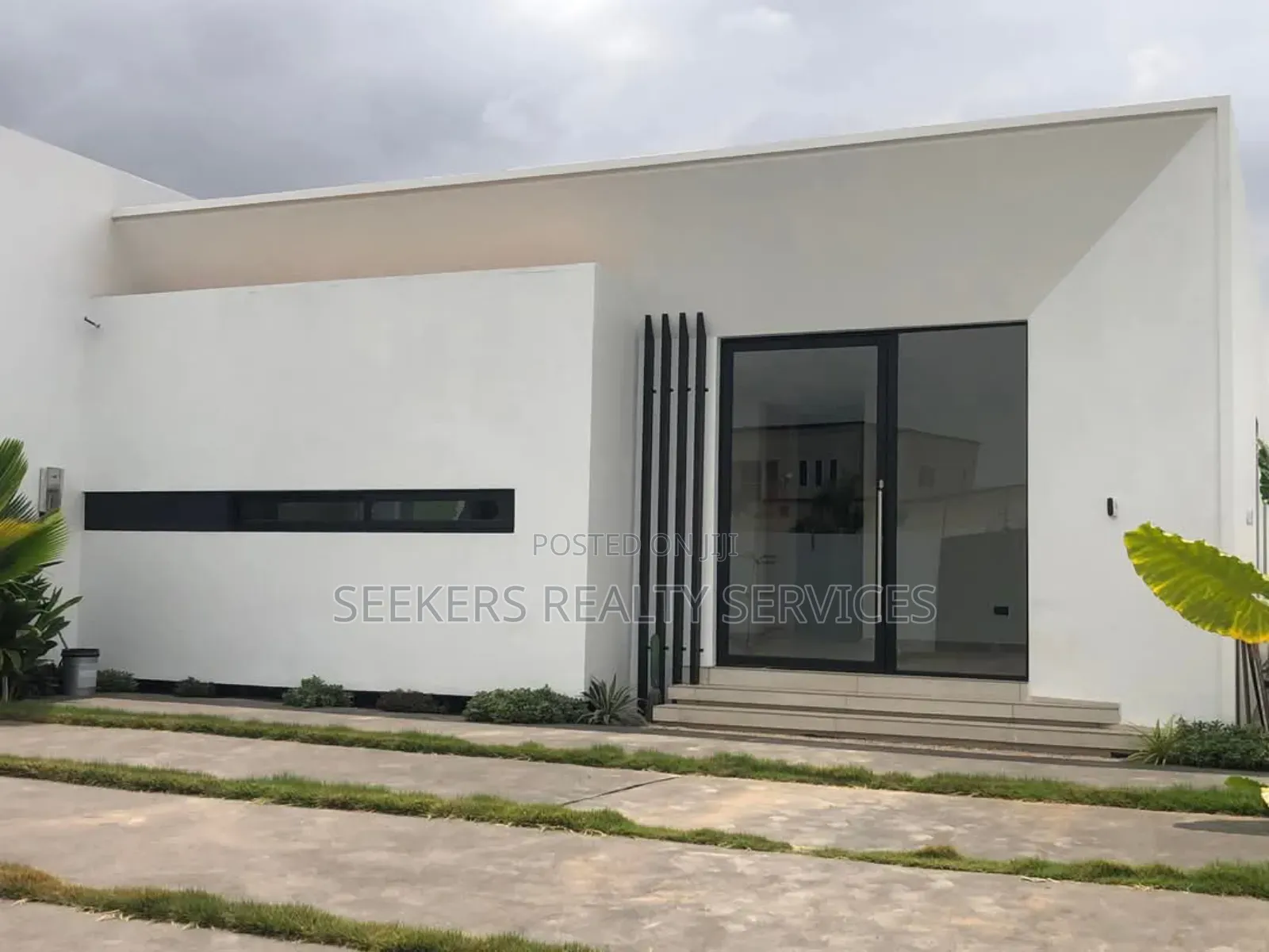 3bdrm House in Seekers Realty, Adenta for sale
