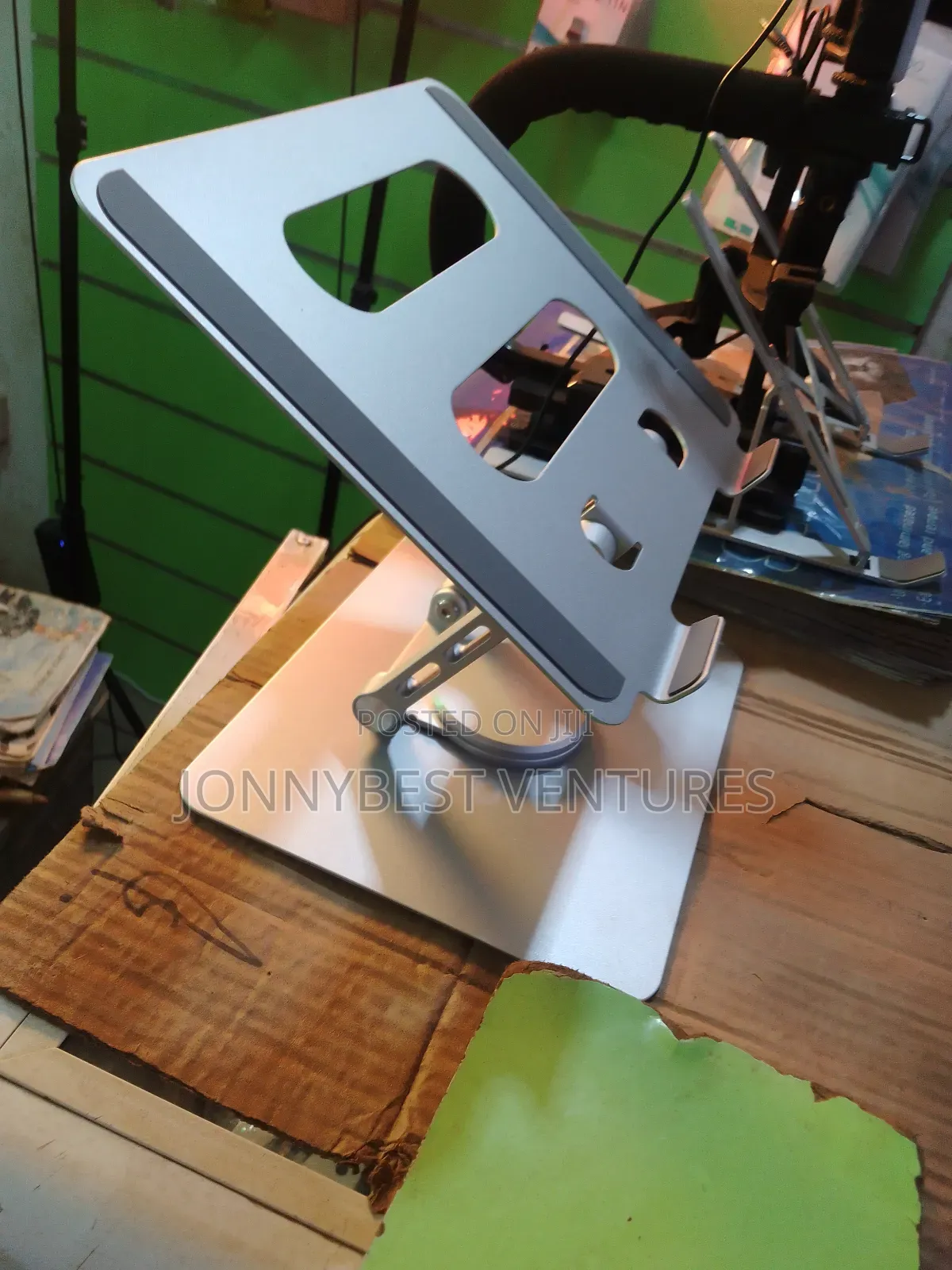 Rotatable Laptop Stand