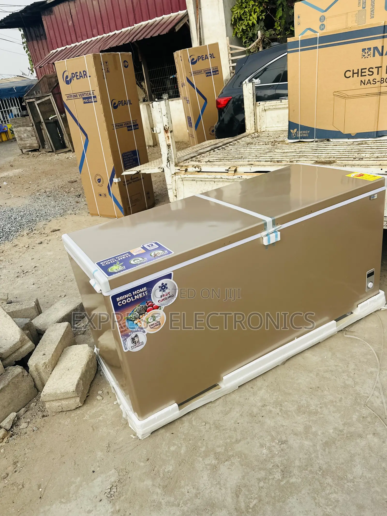 600l Chest Freezer Double Door Gold Nasco