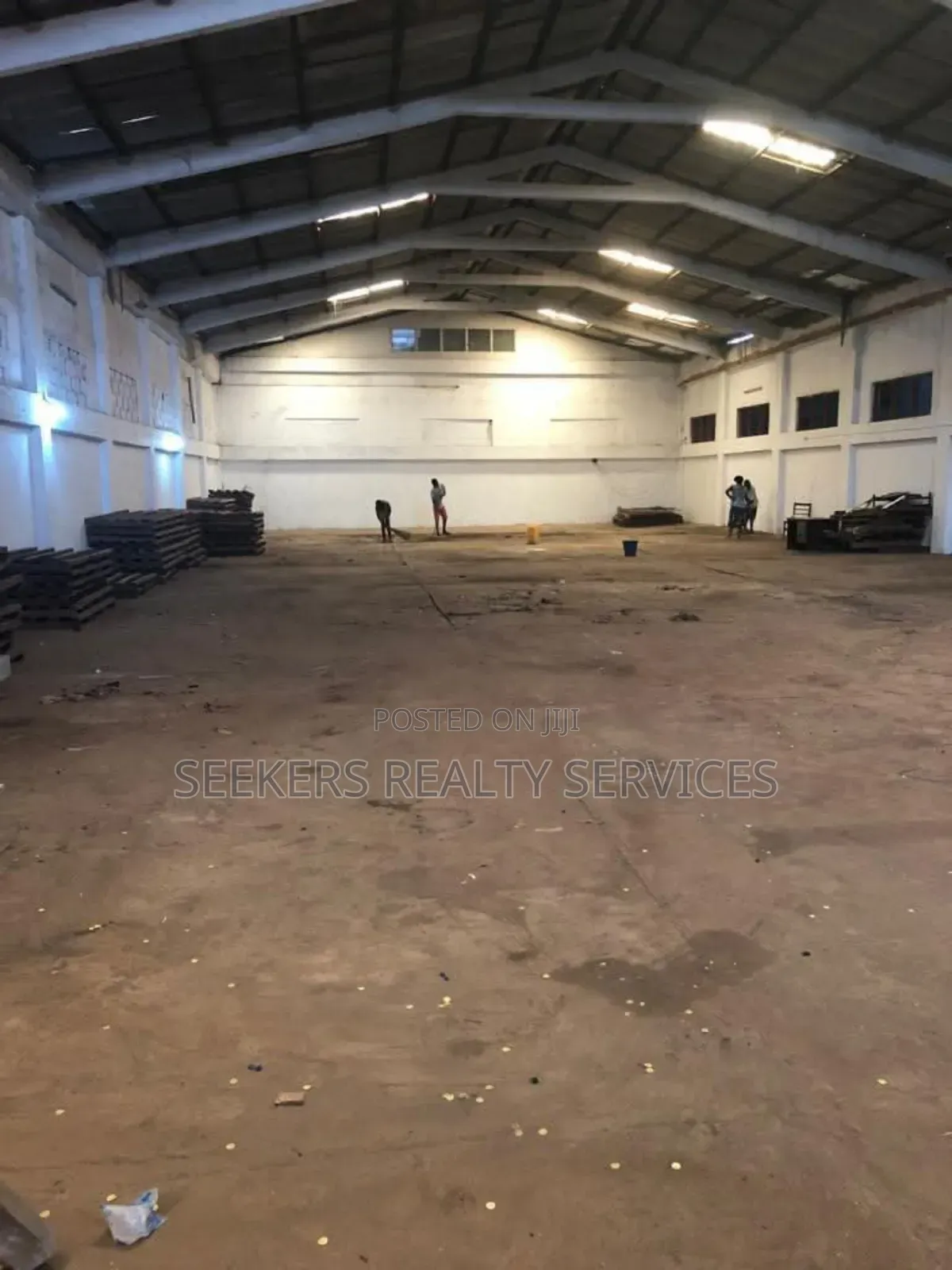 Warehouse for Rent Within Labone