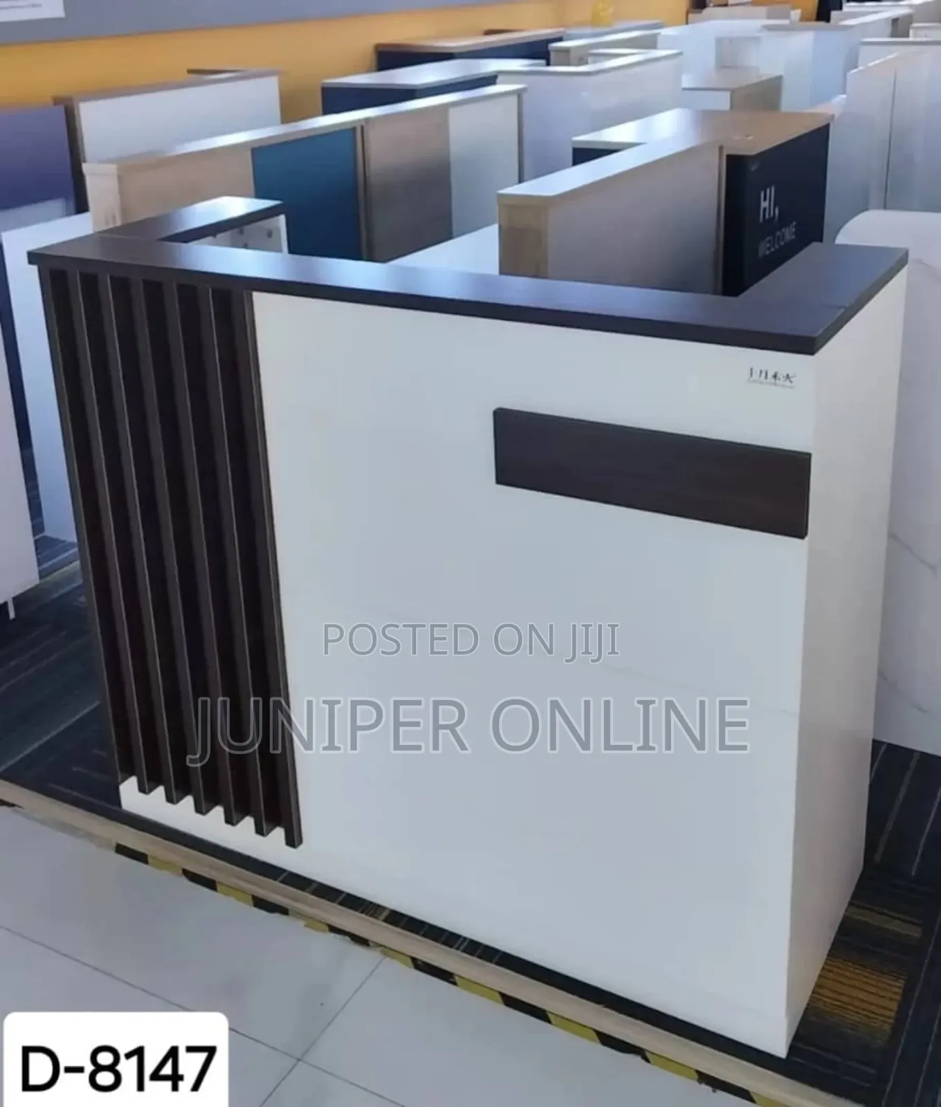 Reception Desk/Table Xixel Lens