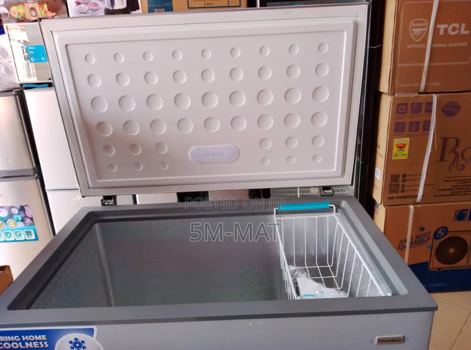 251ltr Chest Freezer Silver Nasco Nas-300s