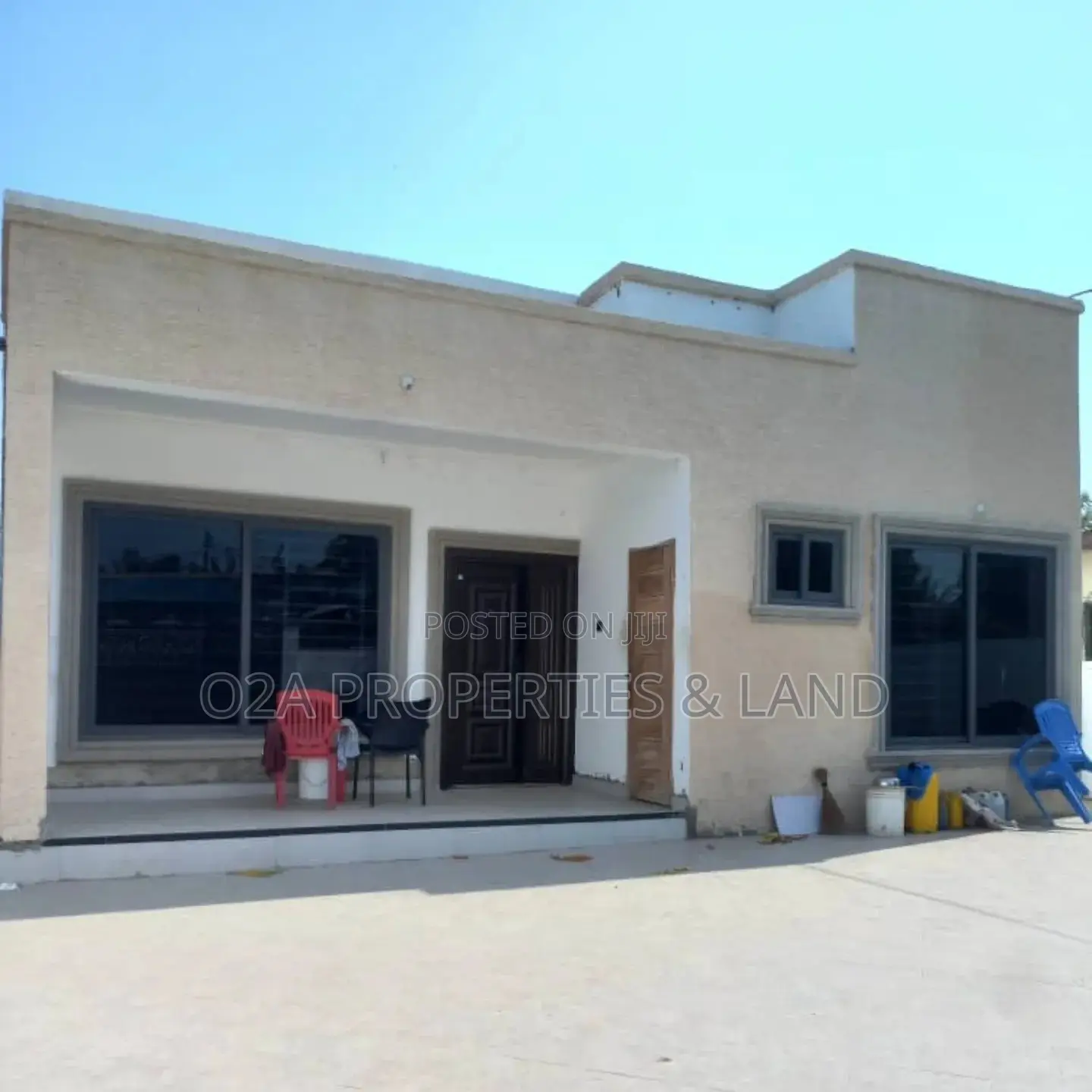 3bdrm House in Sakumono Com 14 for sale