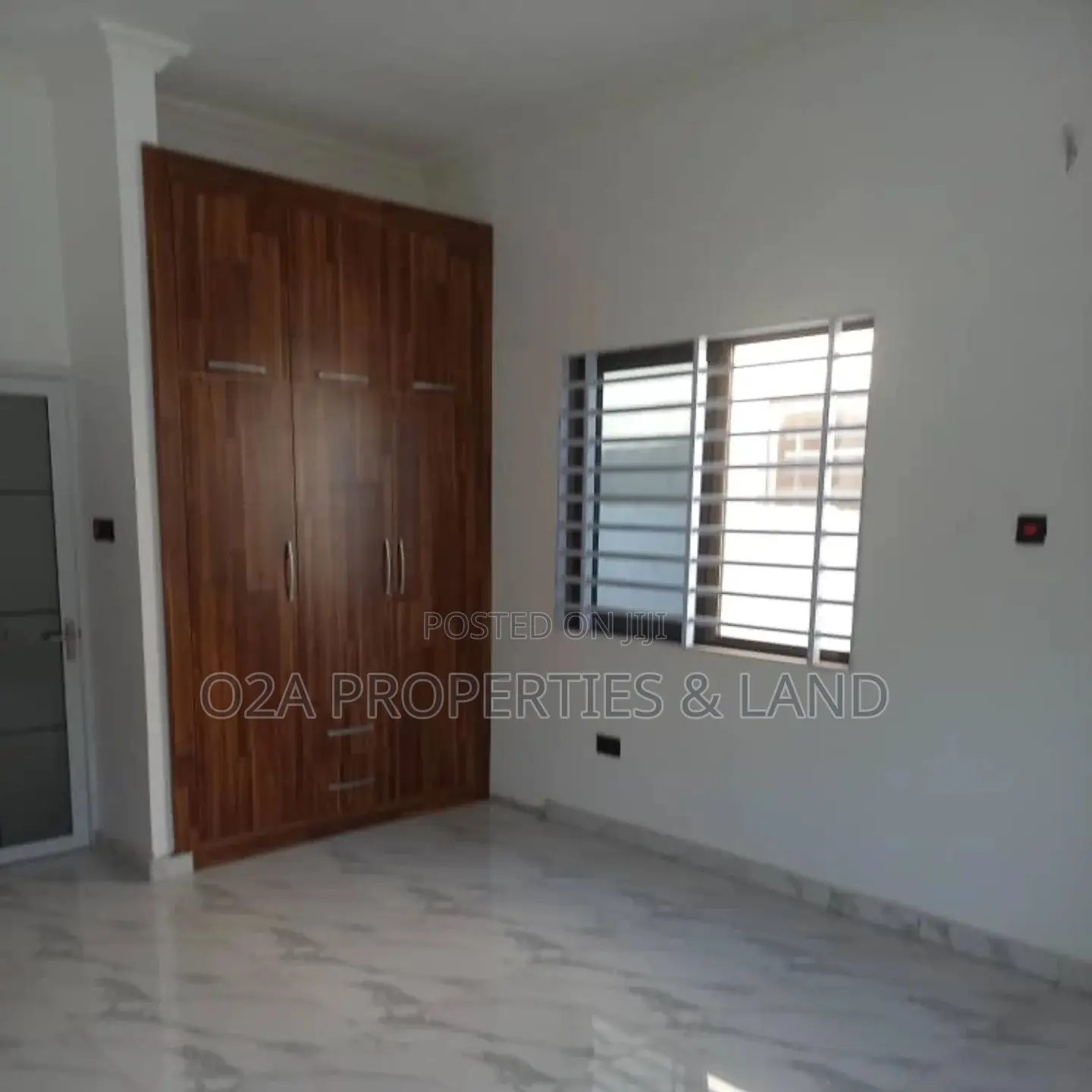 3bdrm House in Sakumono Com 14 for sale