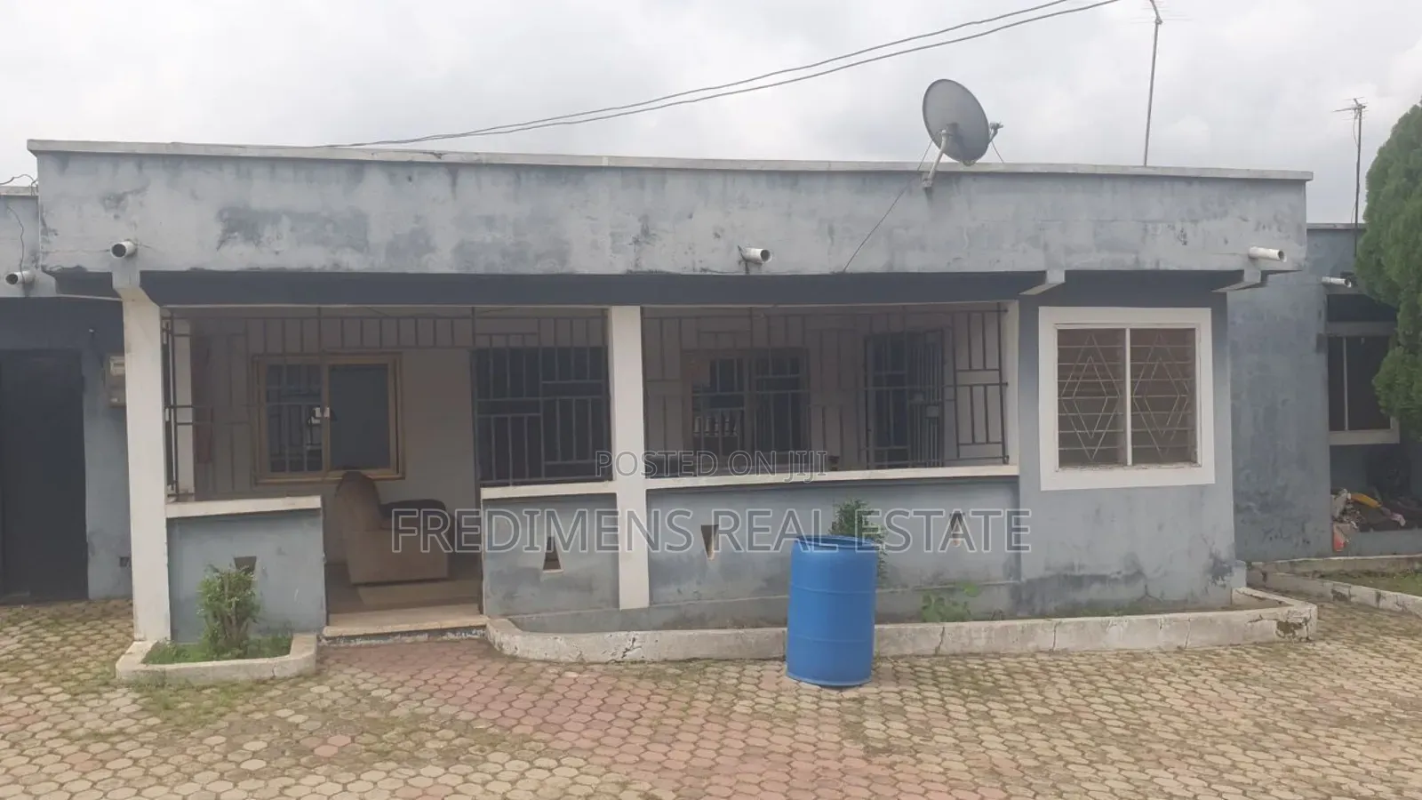 5bdrm House in Fredimens Real, Kumasi Metropolitan for sale