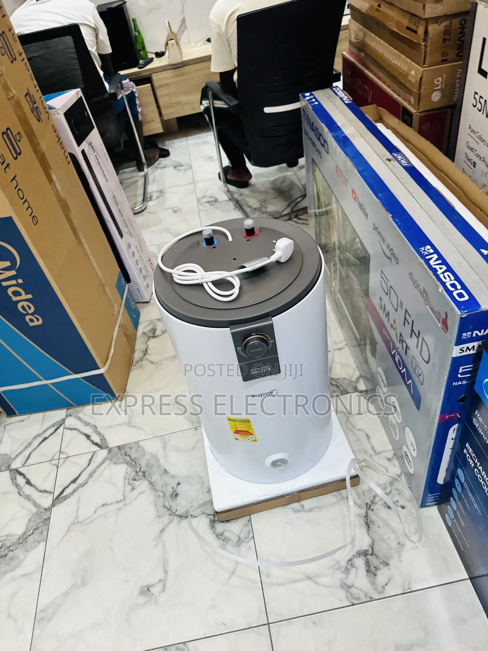 Improving Quality Electric Water Heater 50l Midea
