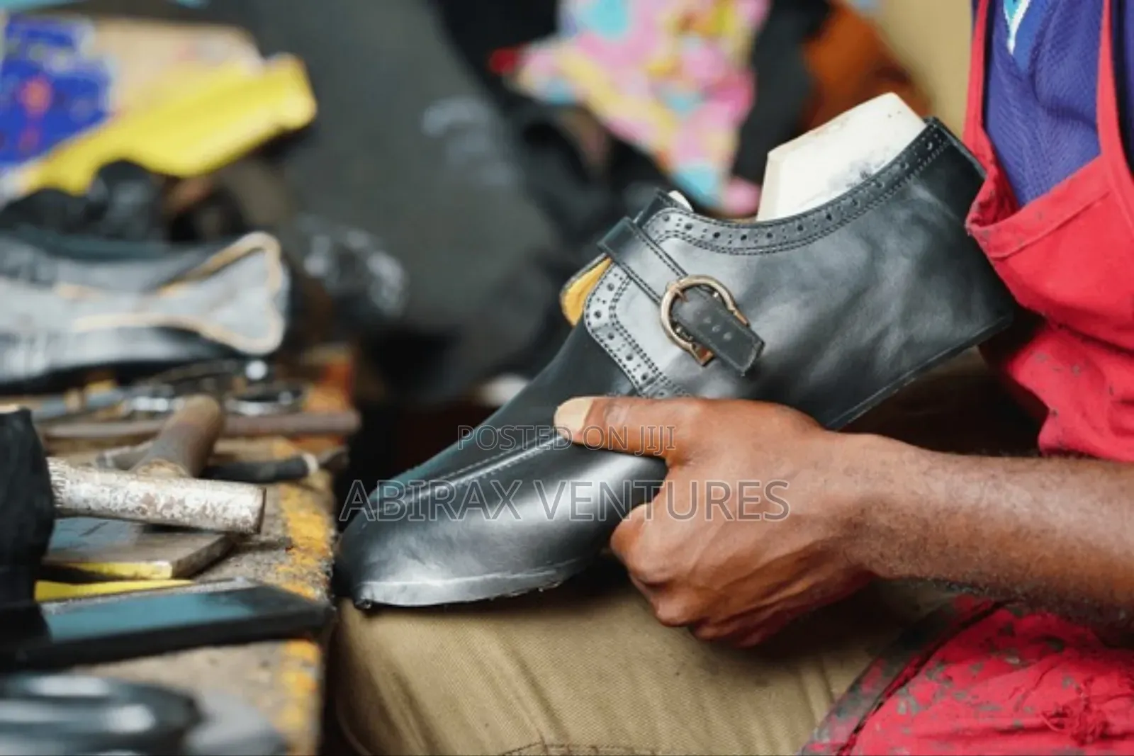 Professional Shoe Maker Repairer