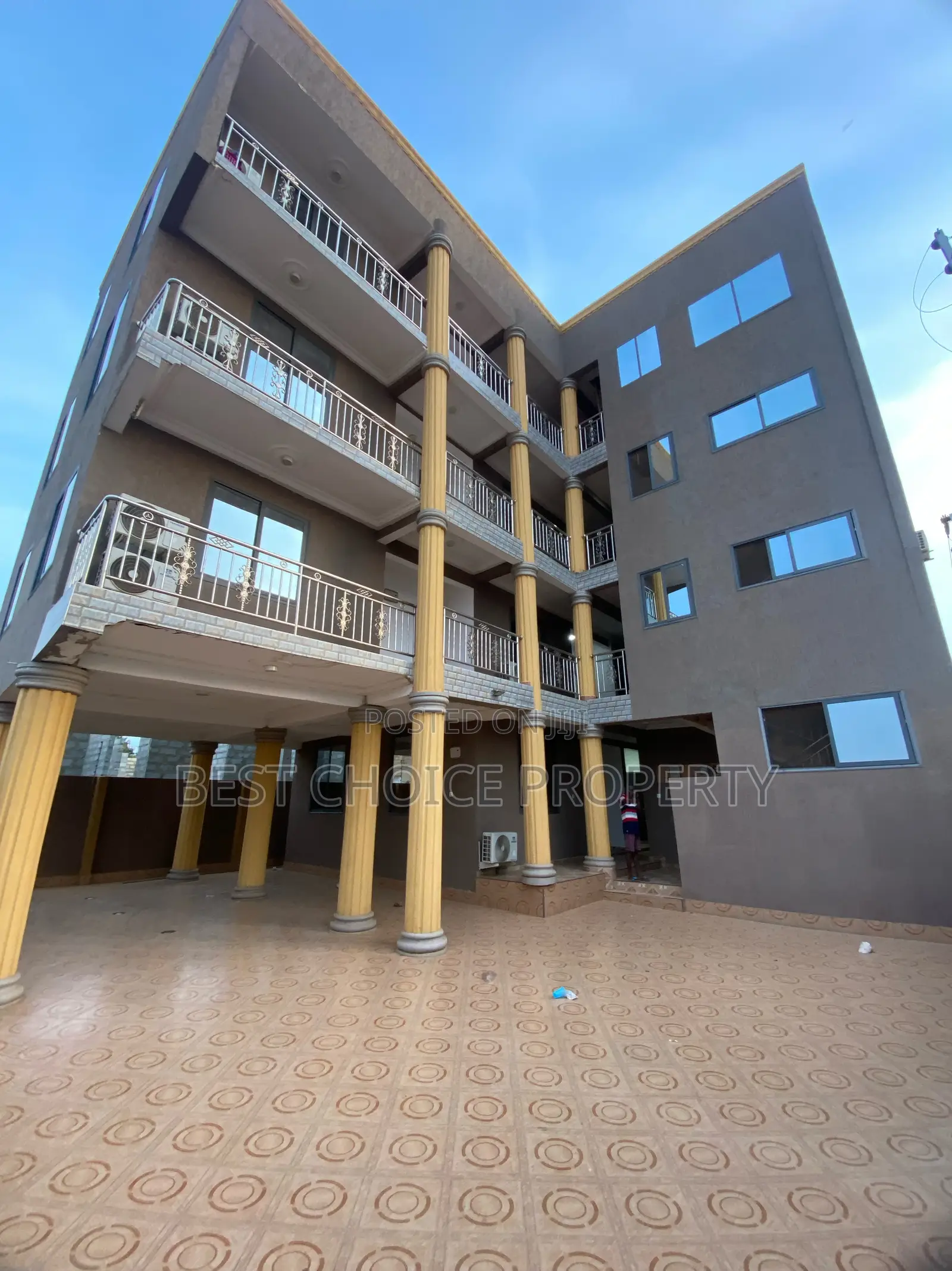 1bdrm Apartment in Adenta Frafraha for rent