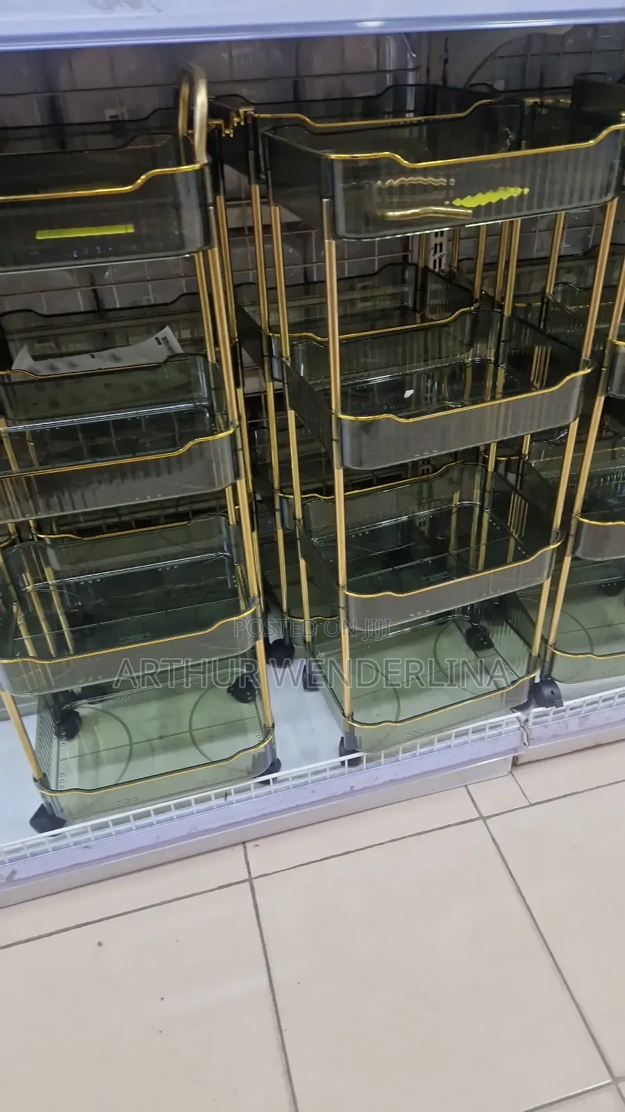 Plastic Storage Rack 4 Spaces or Column