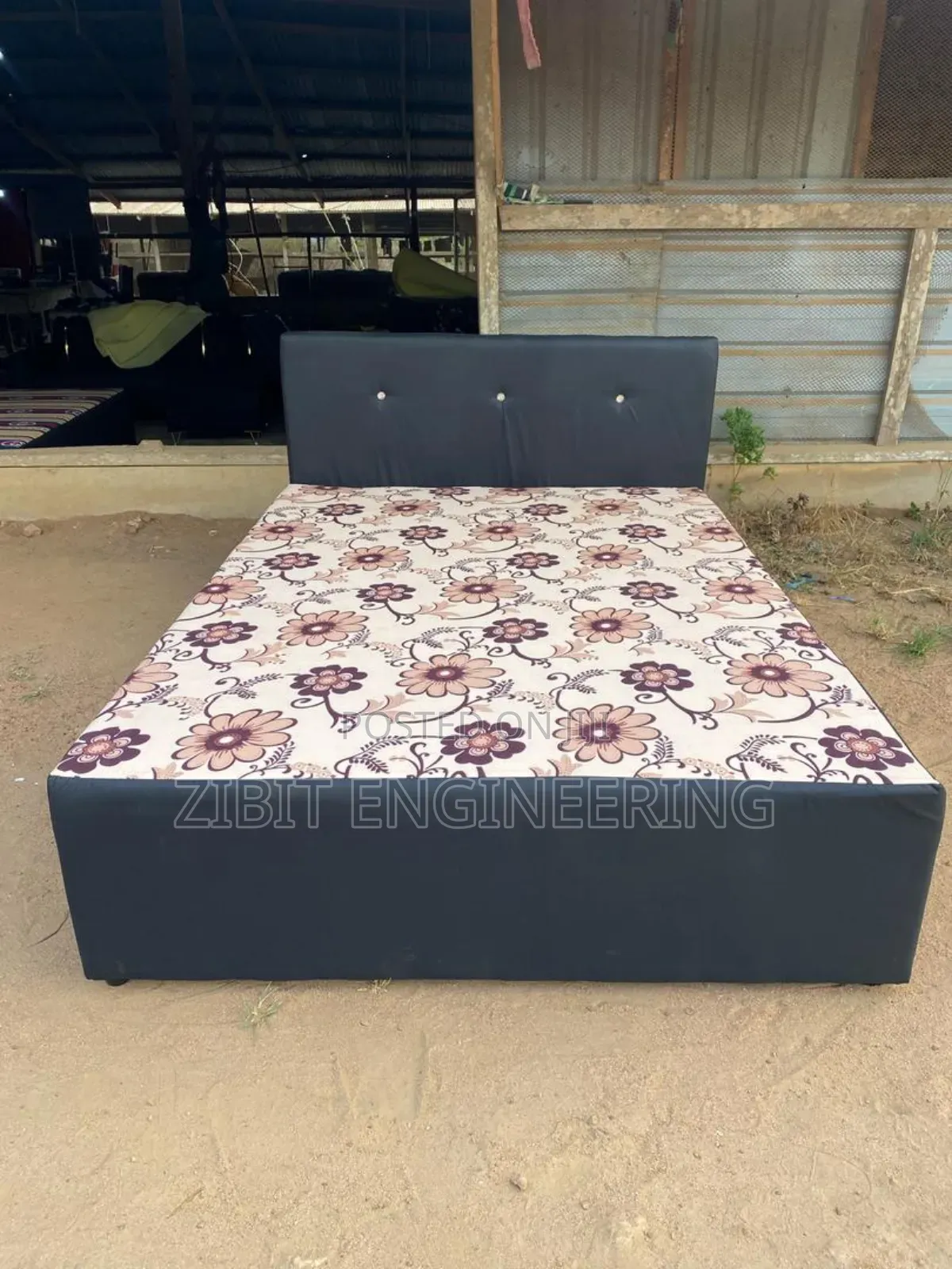 Inbuilt Double Bed