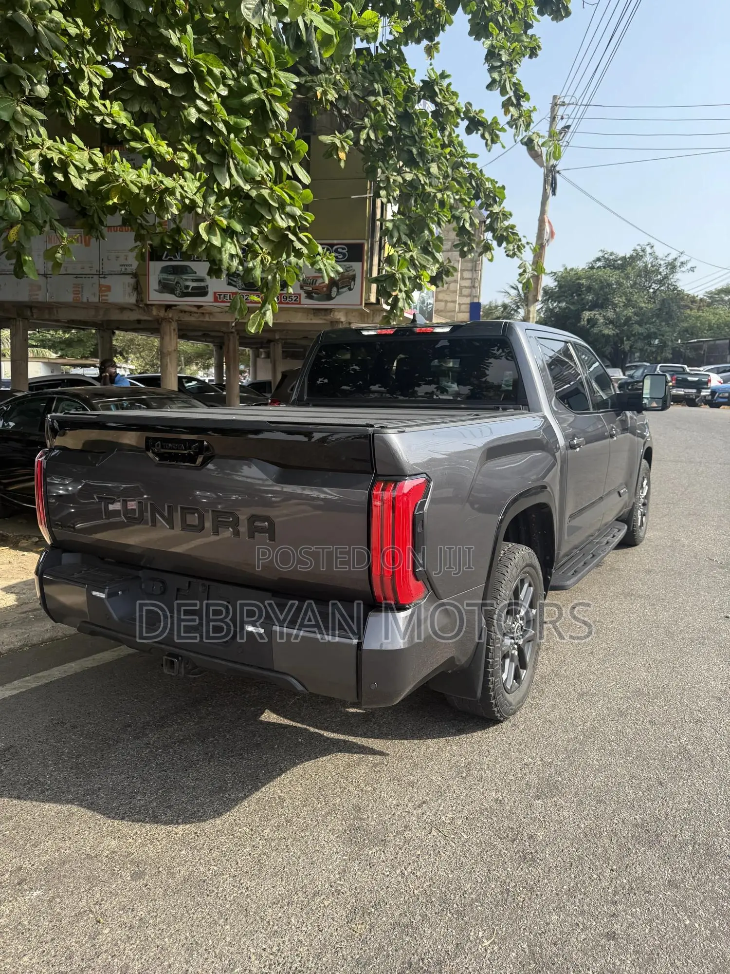 Toyota Tundra Platinum 2022 Gray