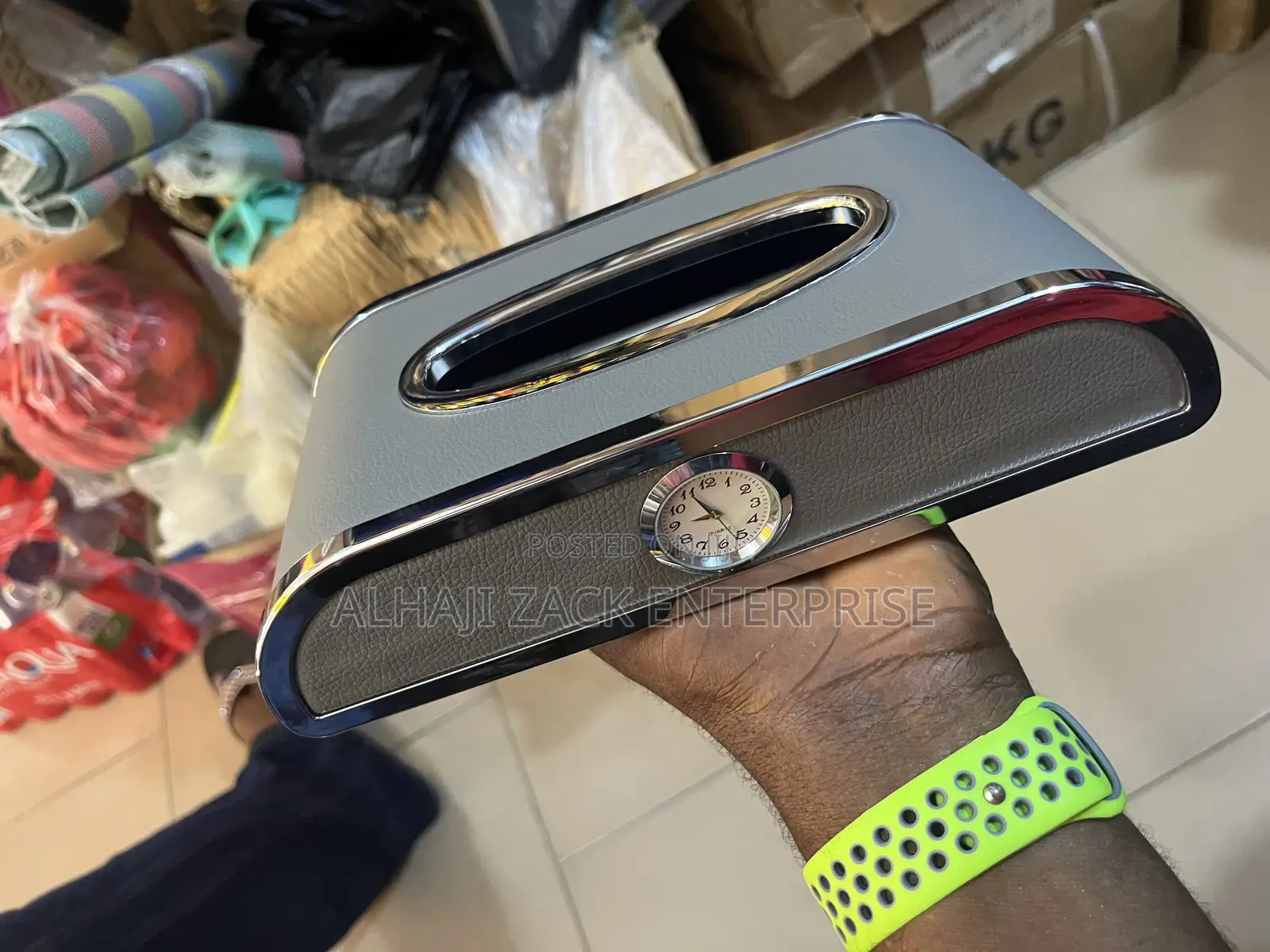 Tissue Hold Box
