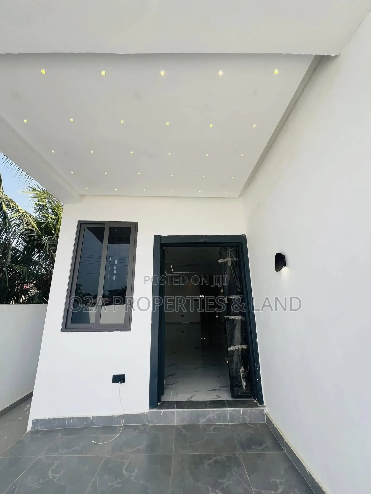 3bdrm House in Ashaley Botwe, for sale