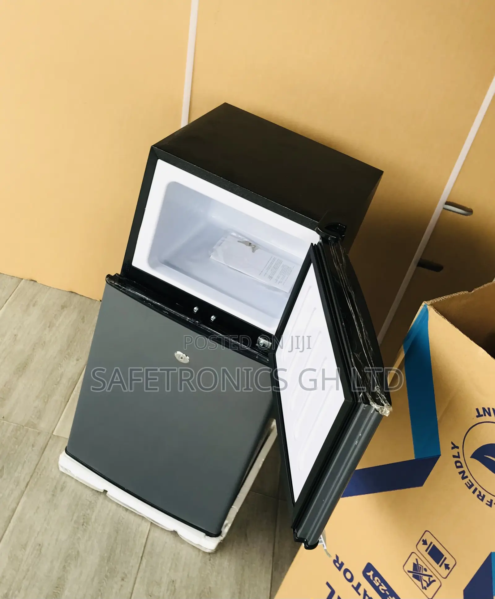 Order Defrost 90l Top Freezer Doubledoor Tabletop Pearl