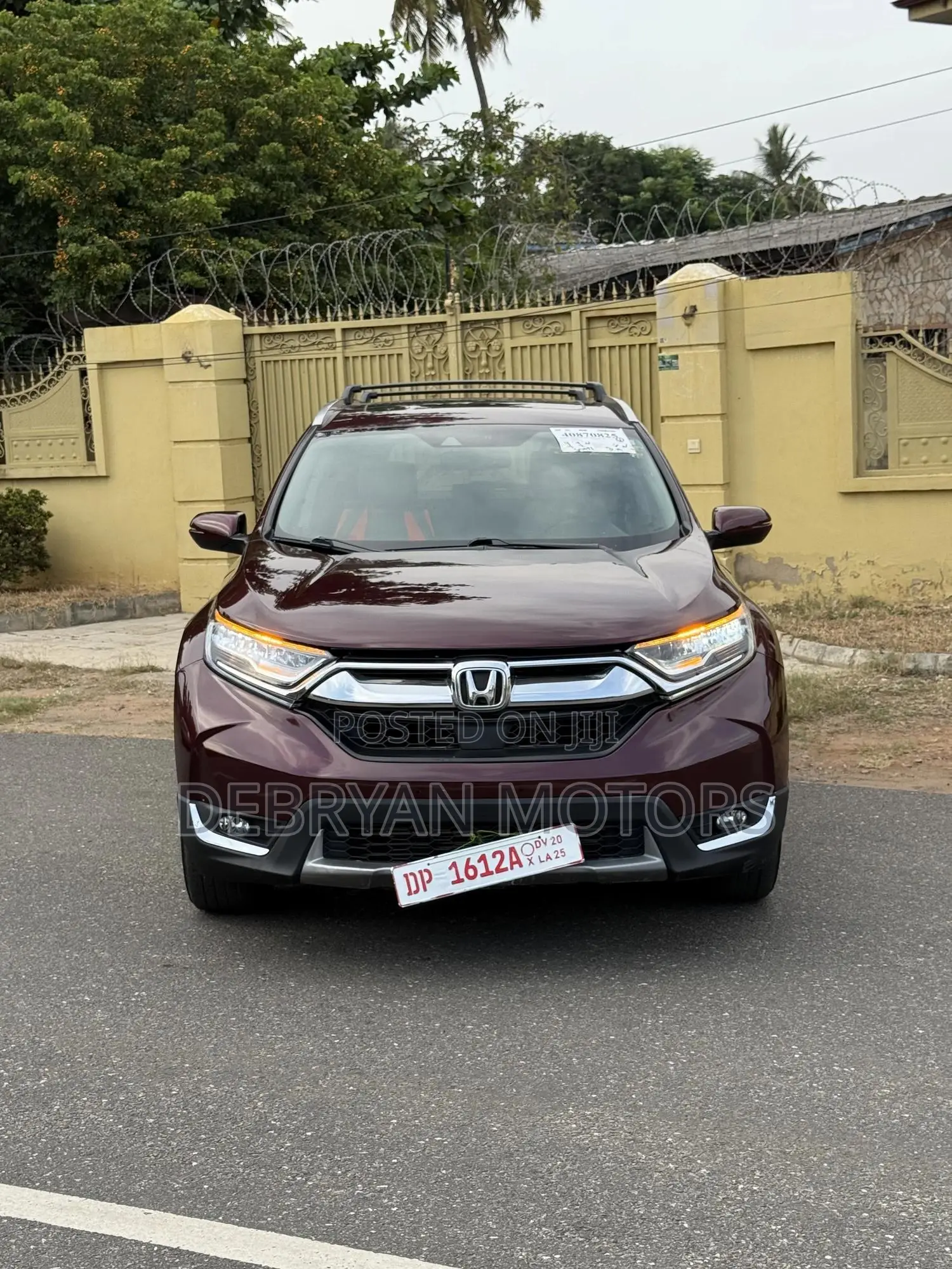 Honda CR-V Touring AWD 2018 Burgundy