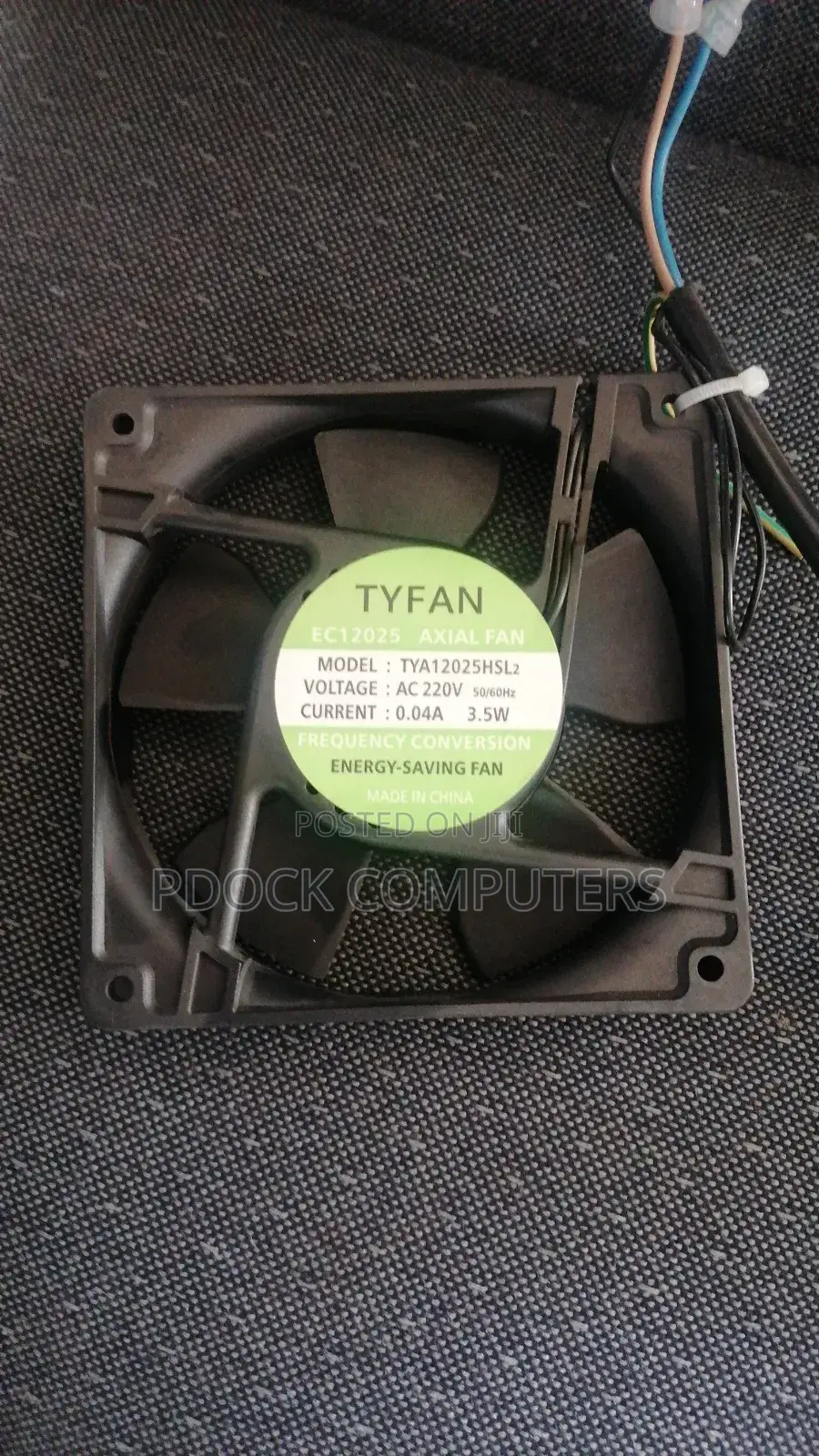 9u Rack Wall Mountable Cabinet With 1 Fan