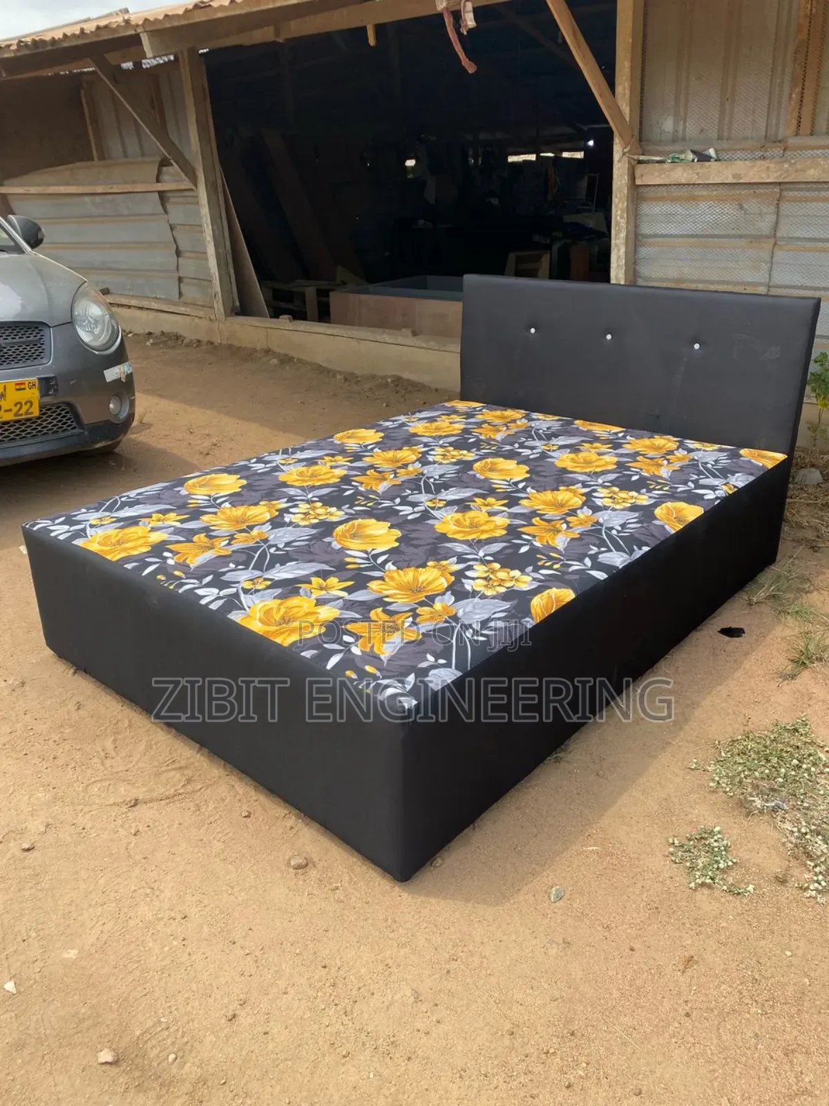 Inbuilt Double Bed