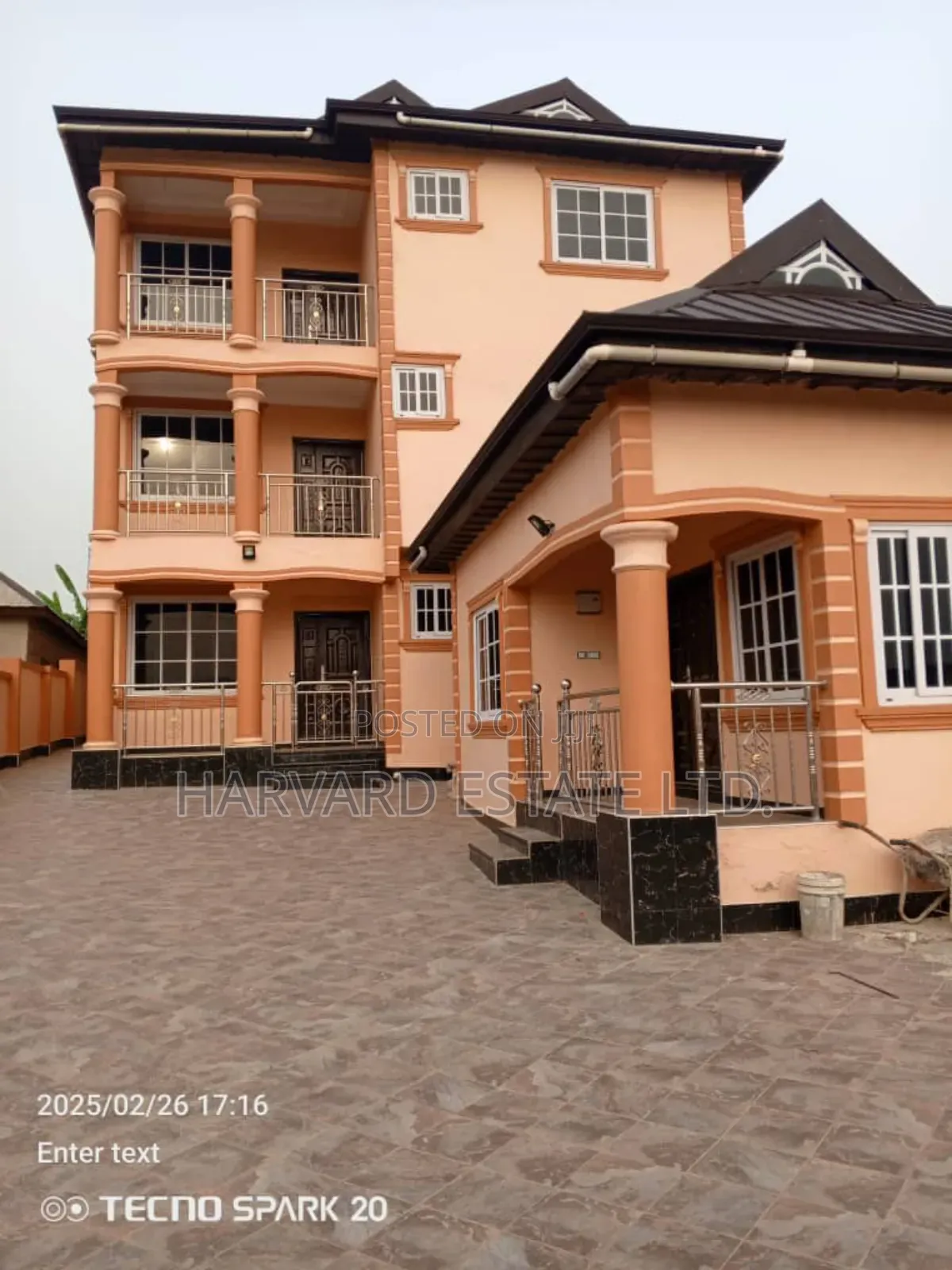 2bdrm Apartment in Tech Appiadu Knust, Kumasi Metropolitan for rent